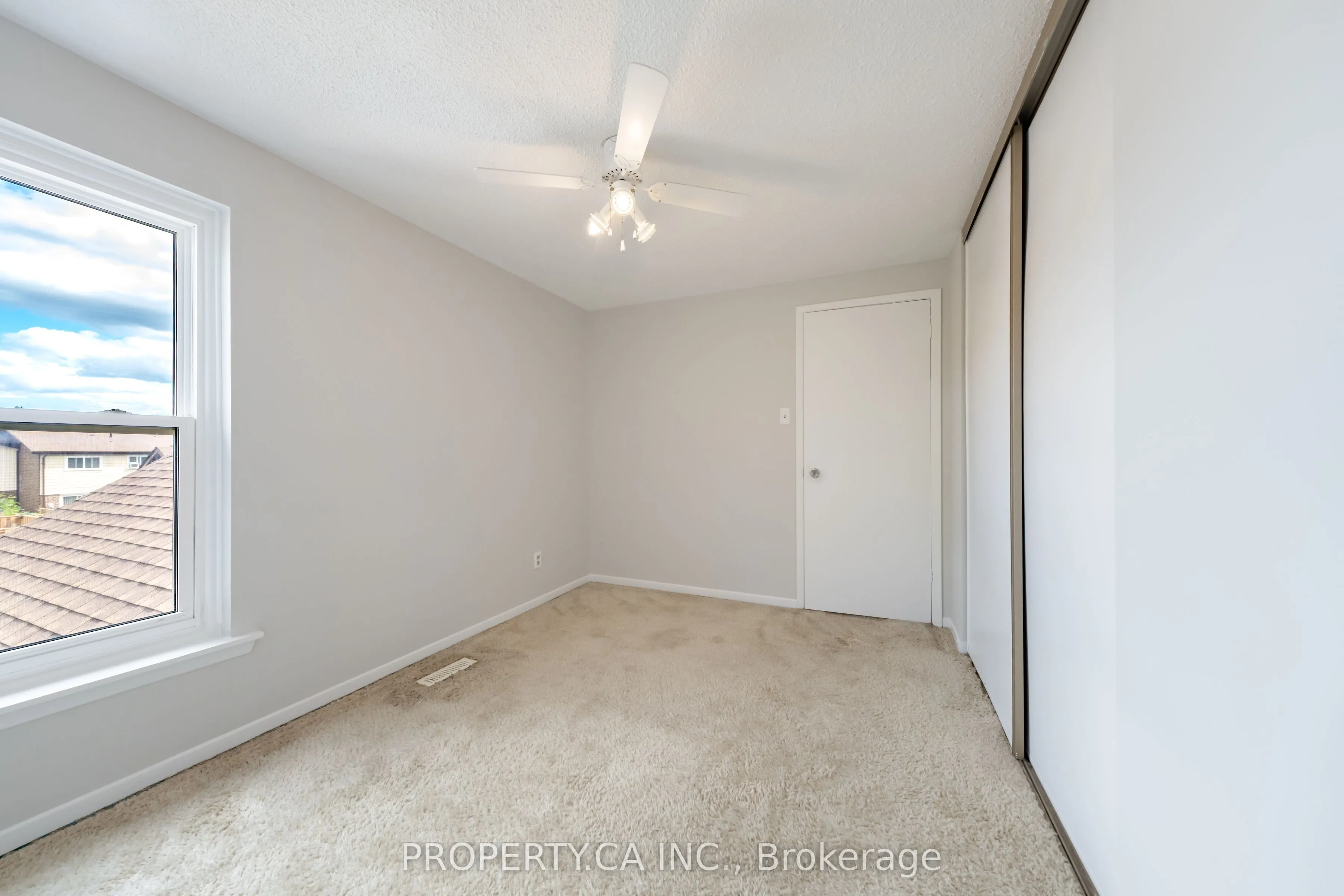12 Deeprose Lane #31