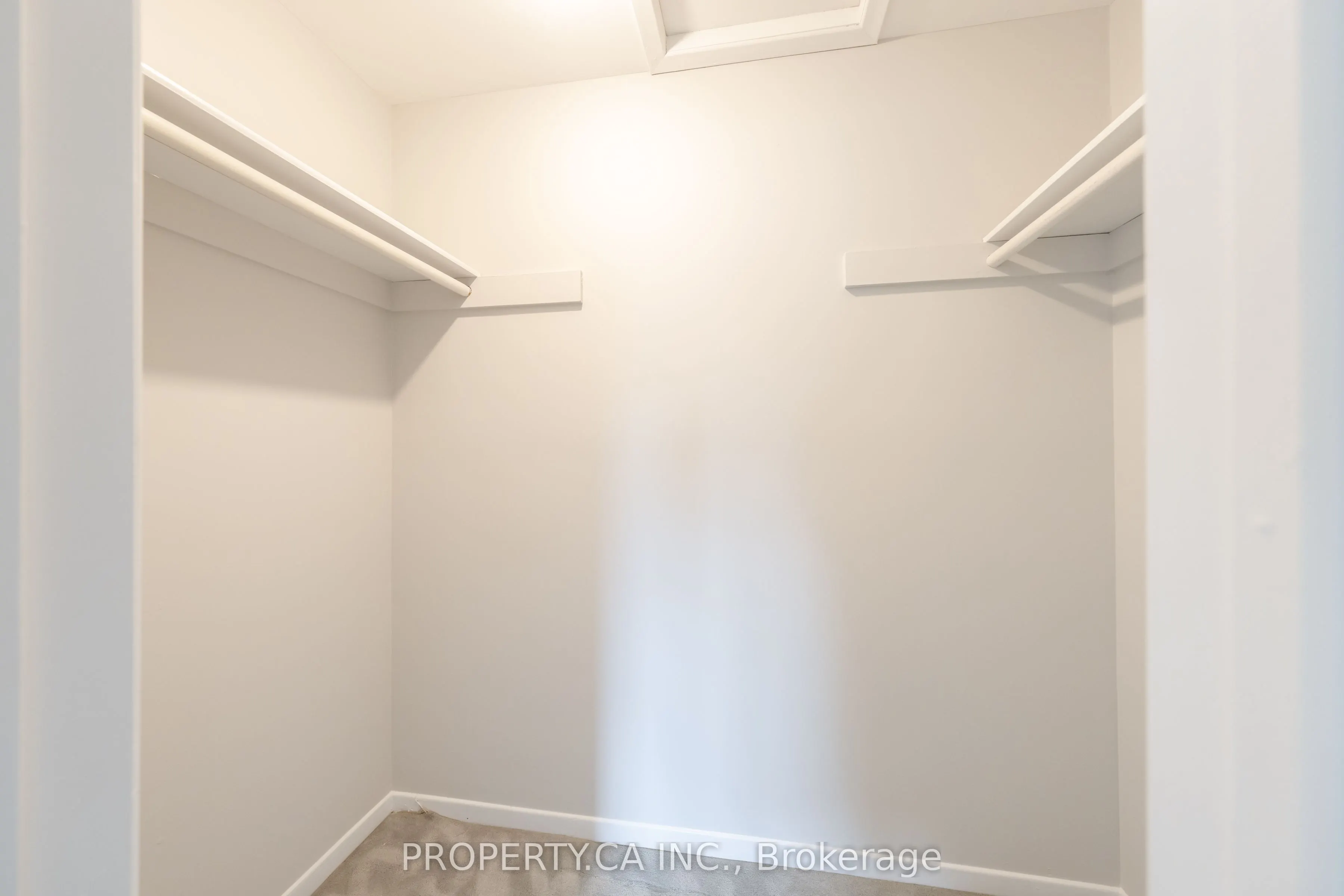 12 Deeprose Lane #31