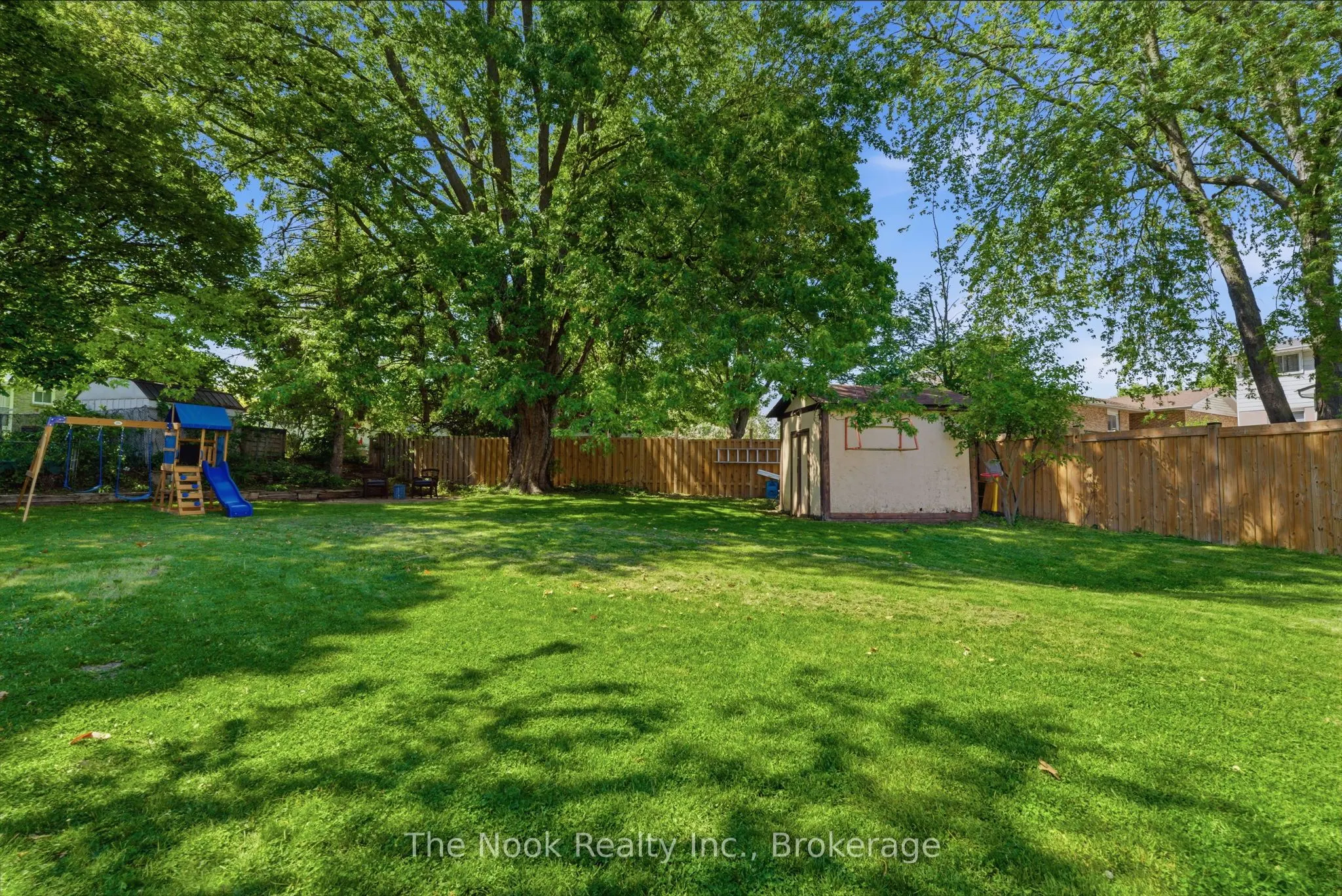 30 Deerpark Crescent