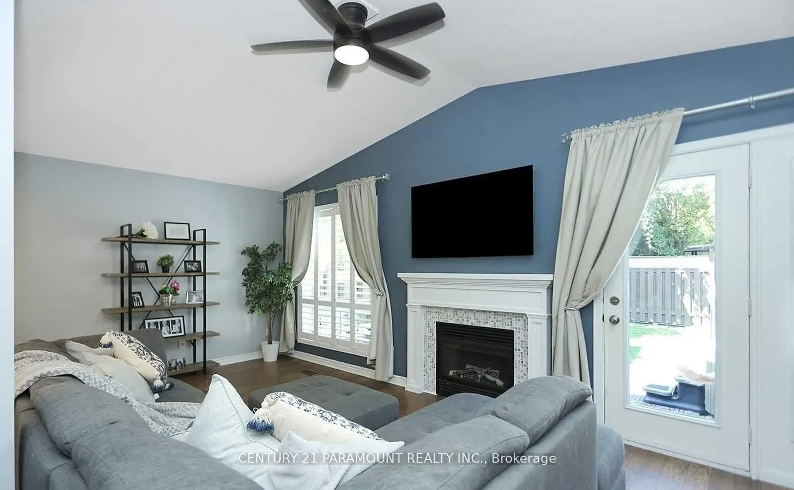 100 Fieldcrest Avenue