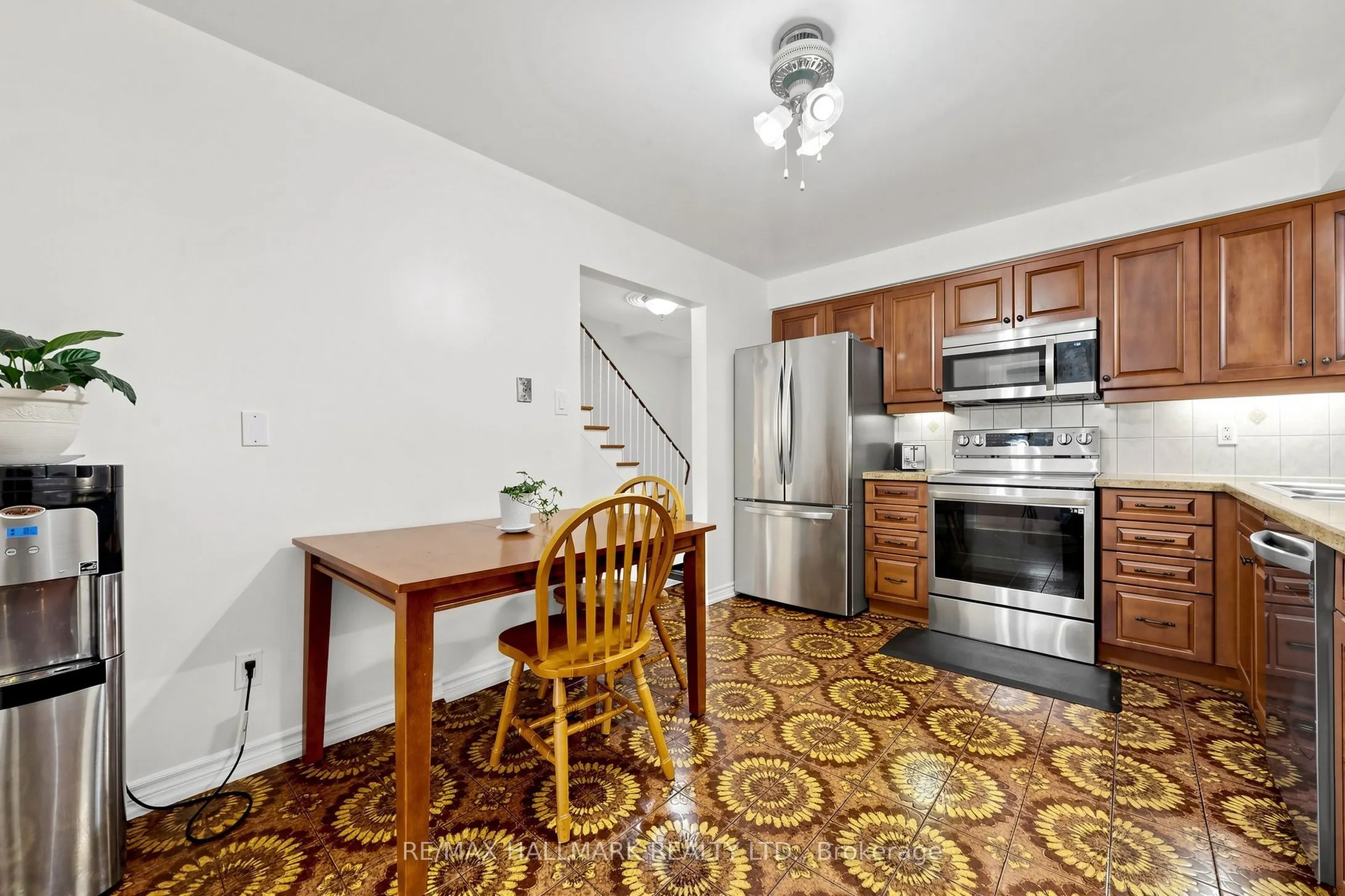 96B Laurel Avenue