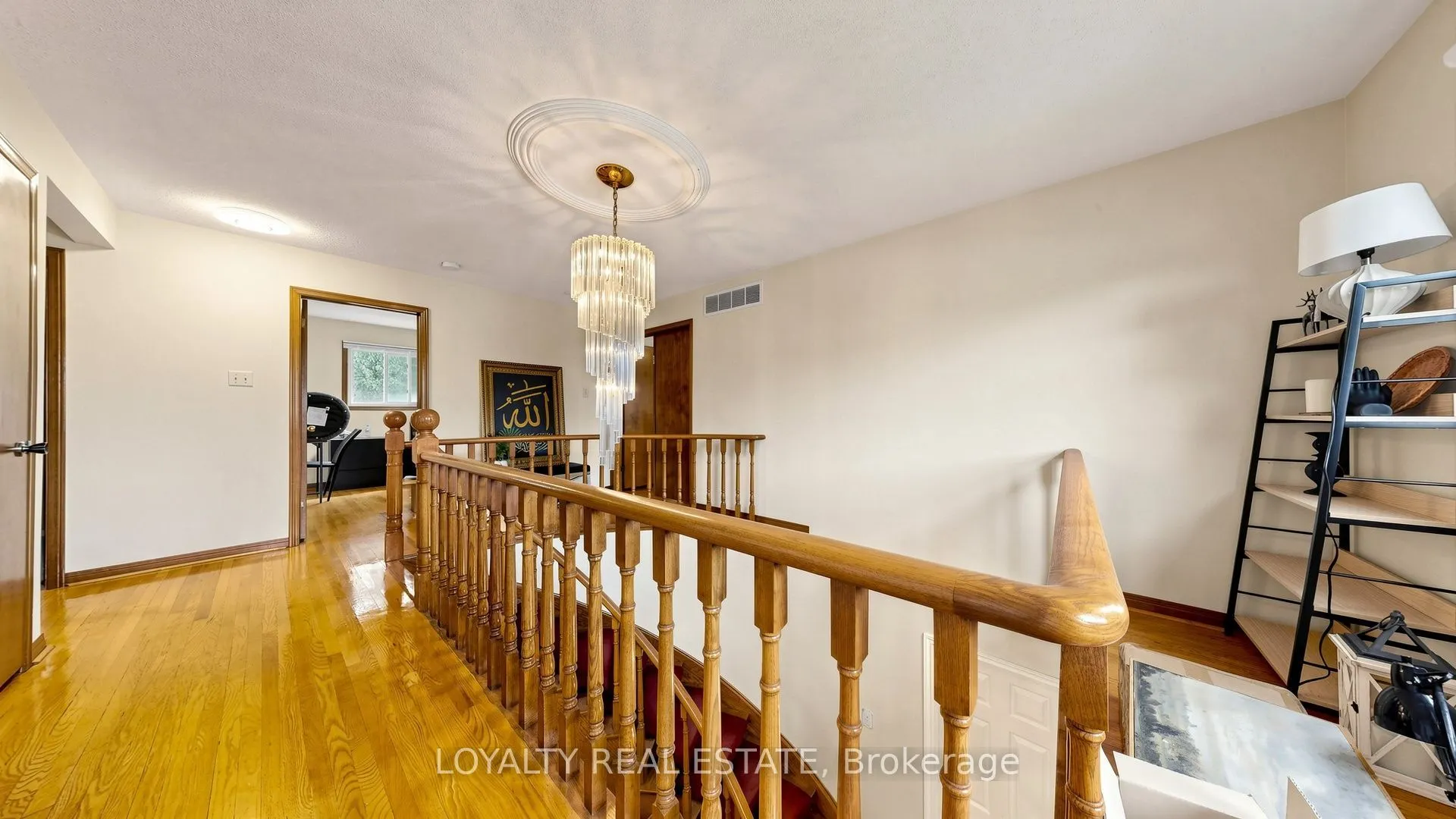 3435 Ellesmere Road