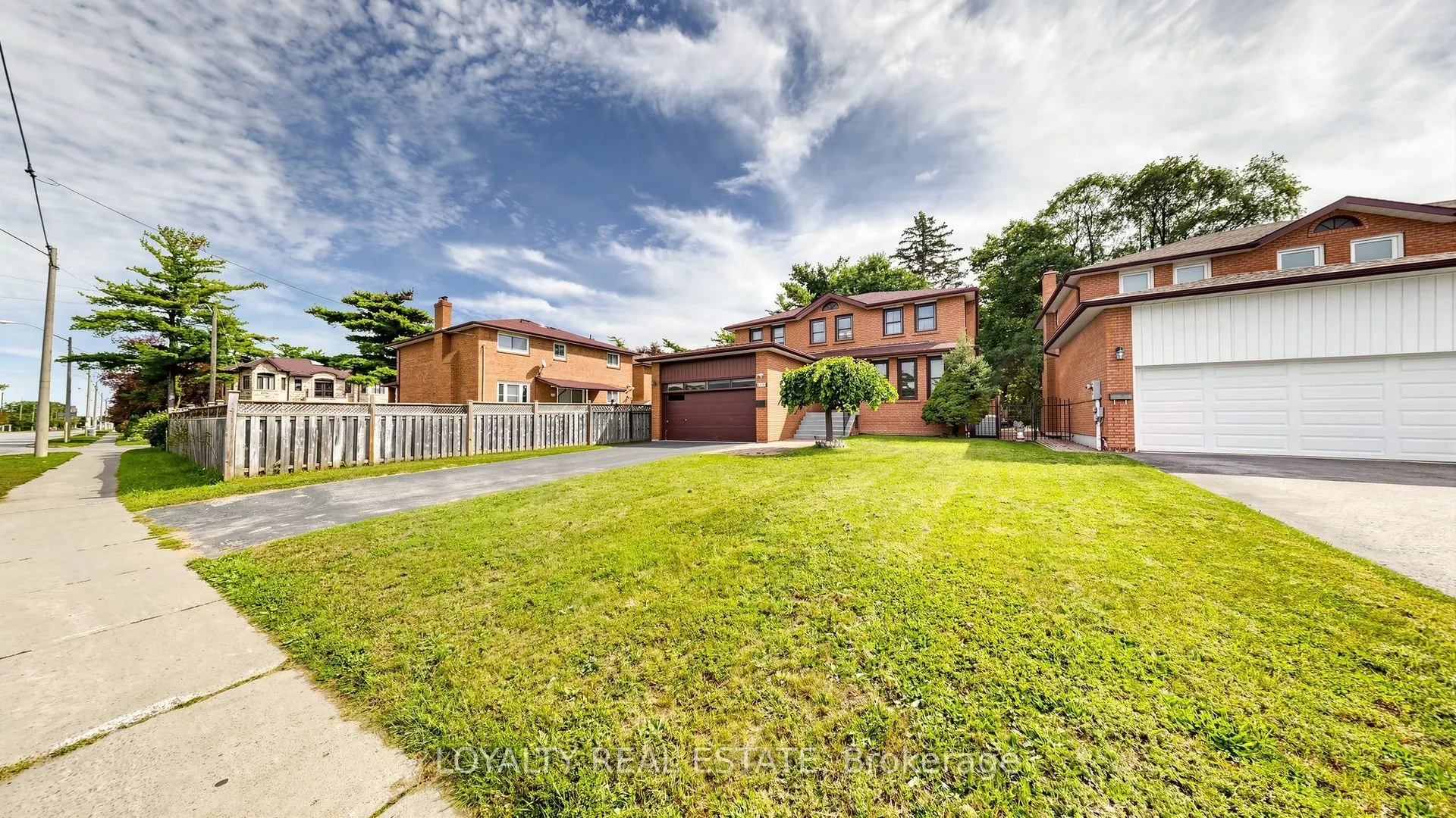 3435 Ellesmere Road
