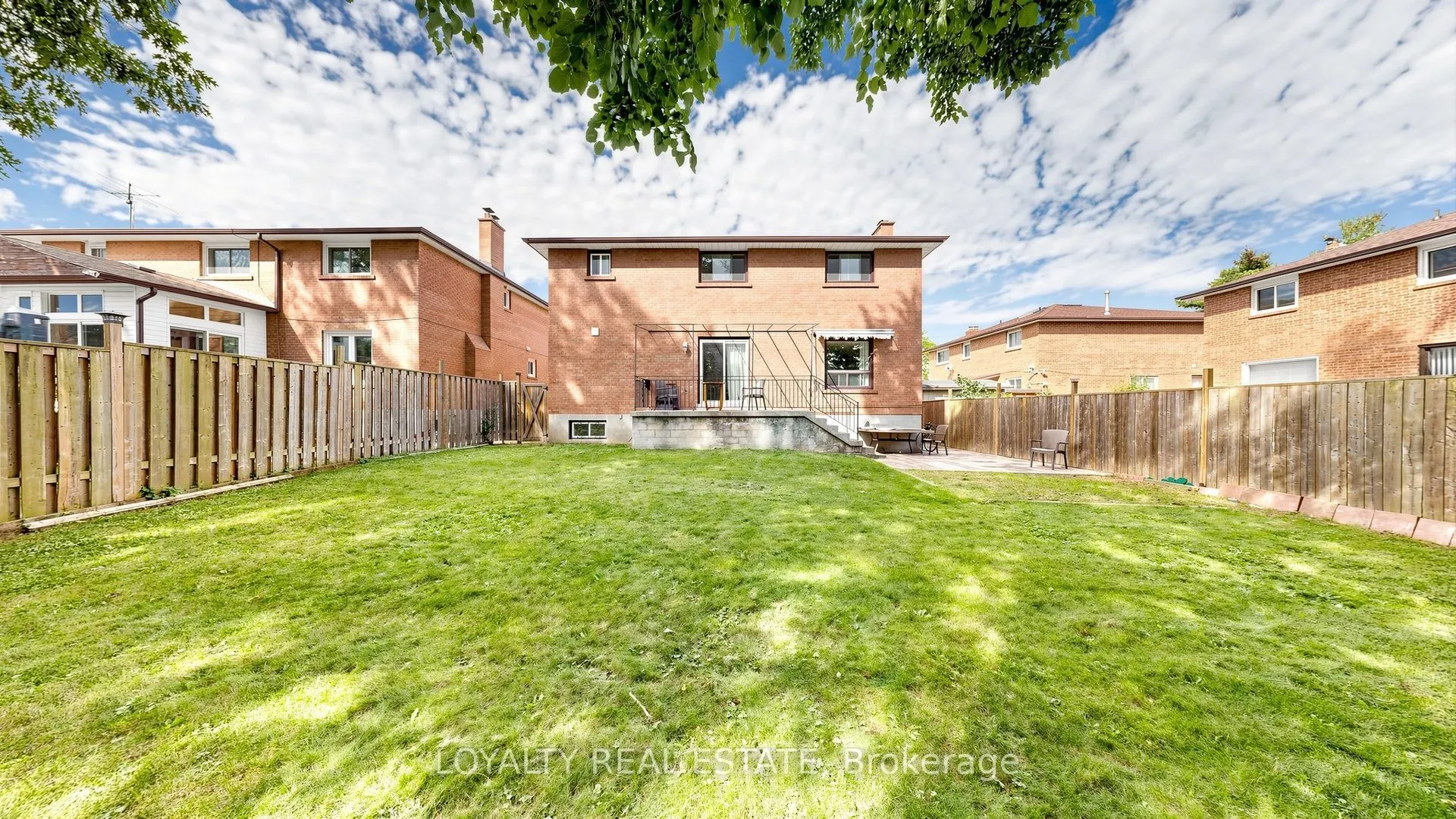 3435 Ellesmere Road