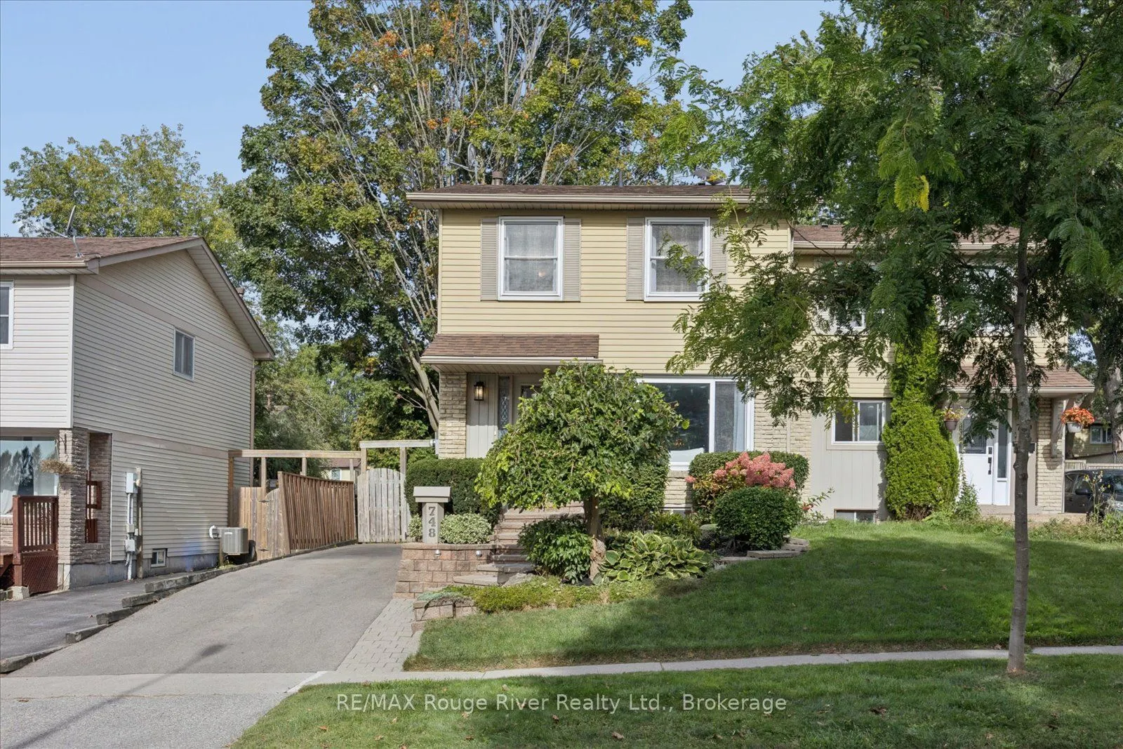 748 Hillcroft Street