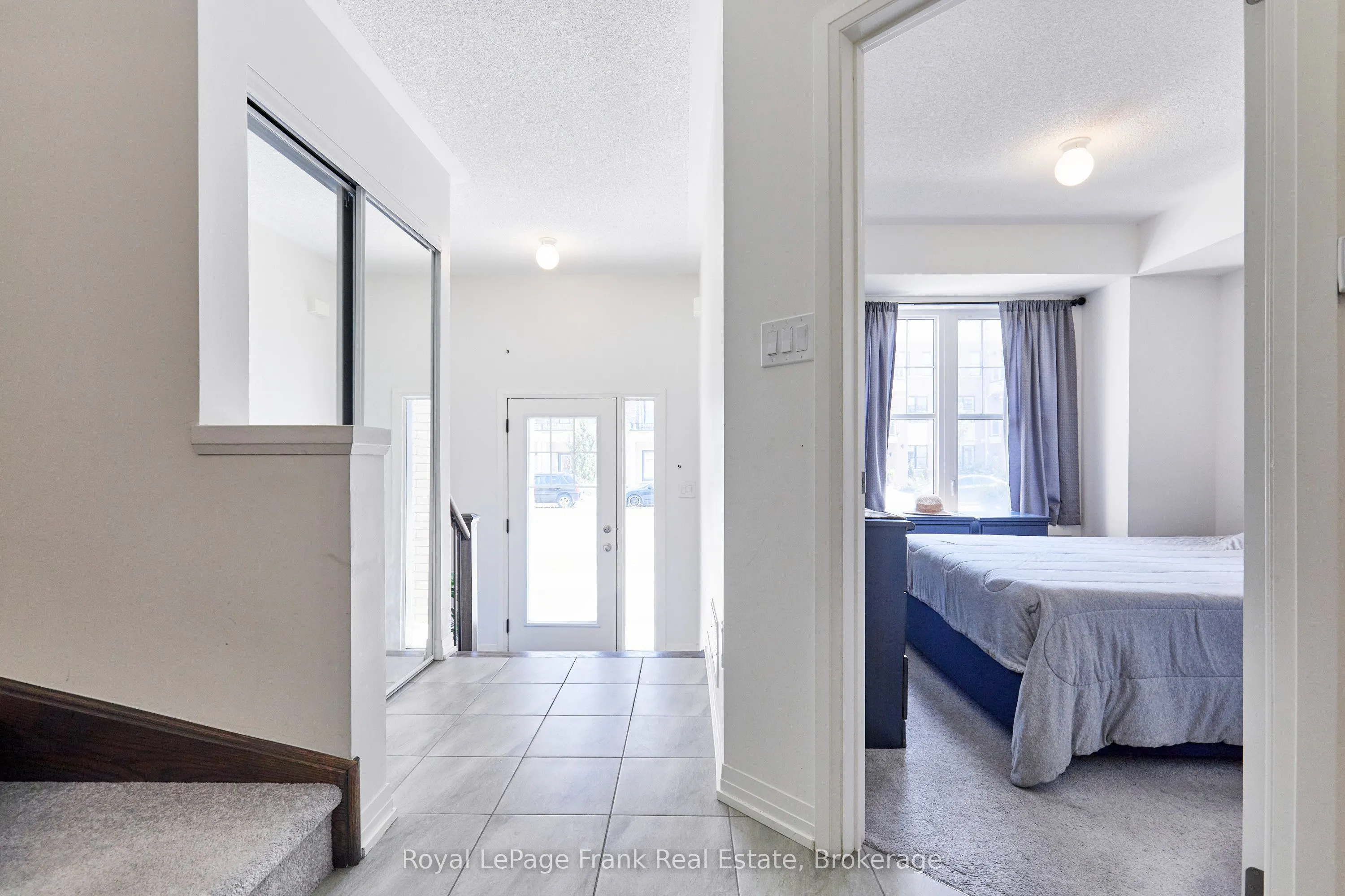 26 Clarington Boulevard