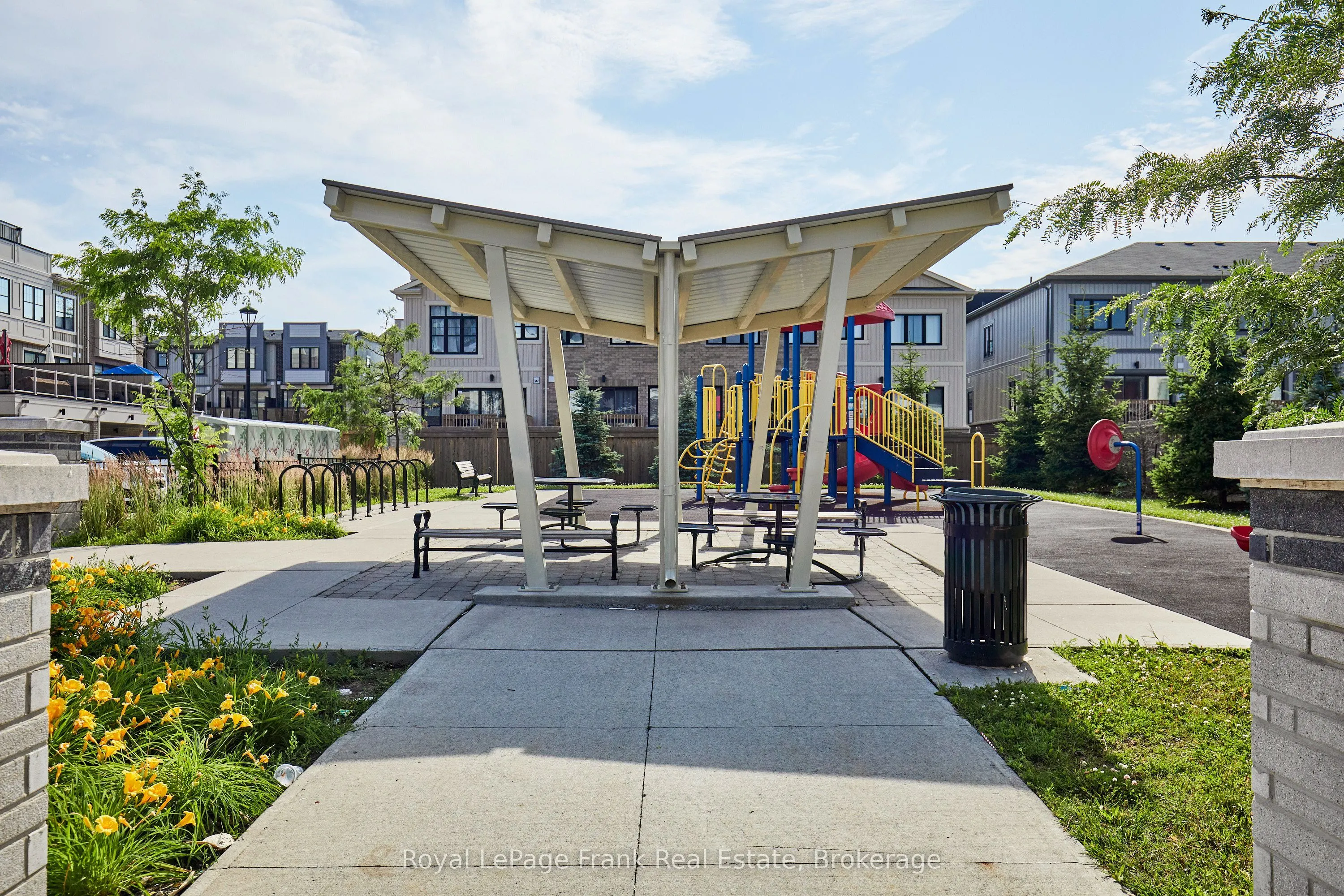 26 Clarington Boulevard