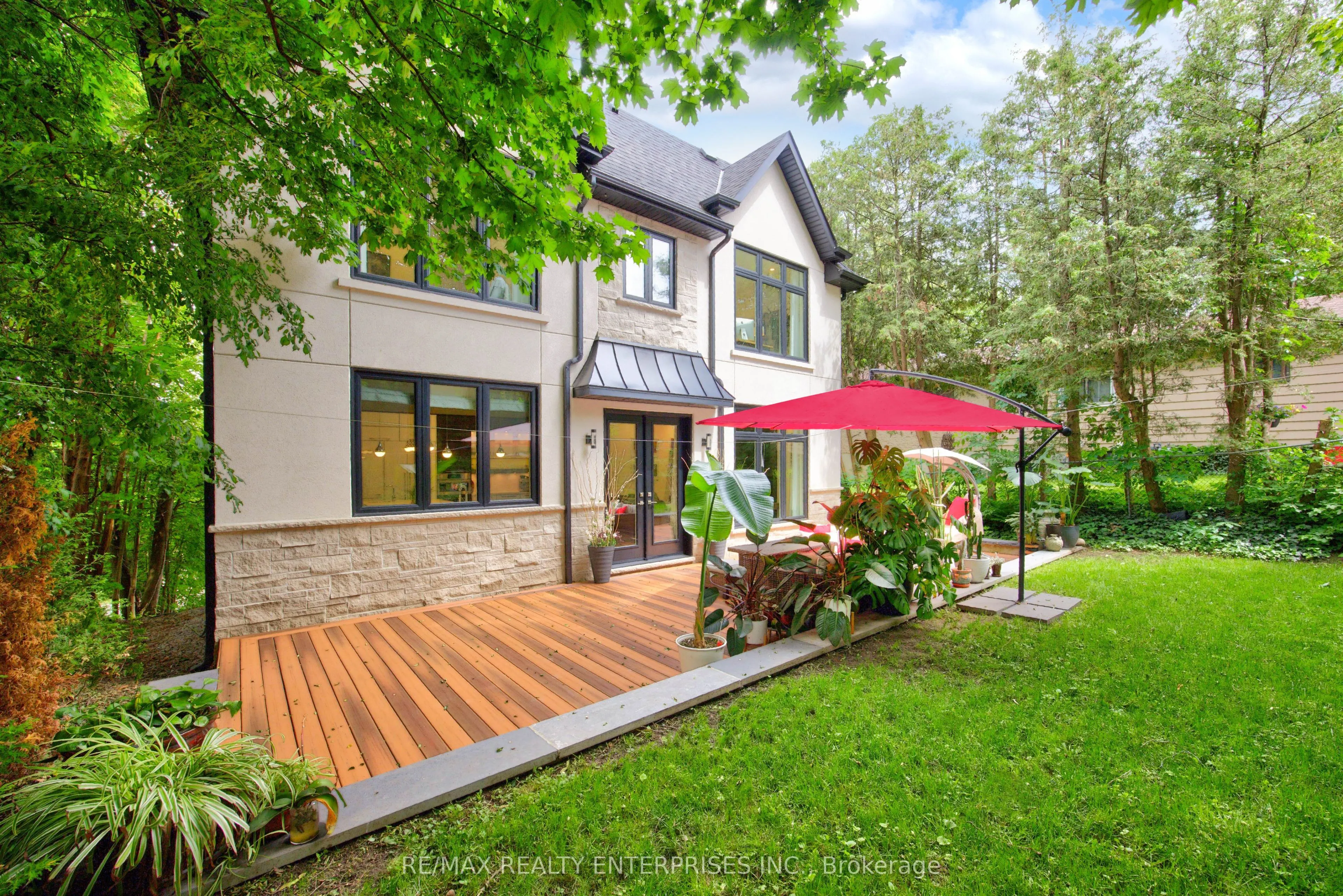 700 Hillcrest Road