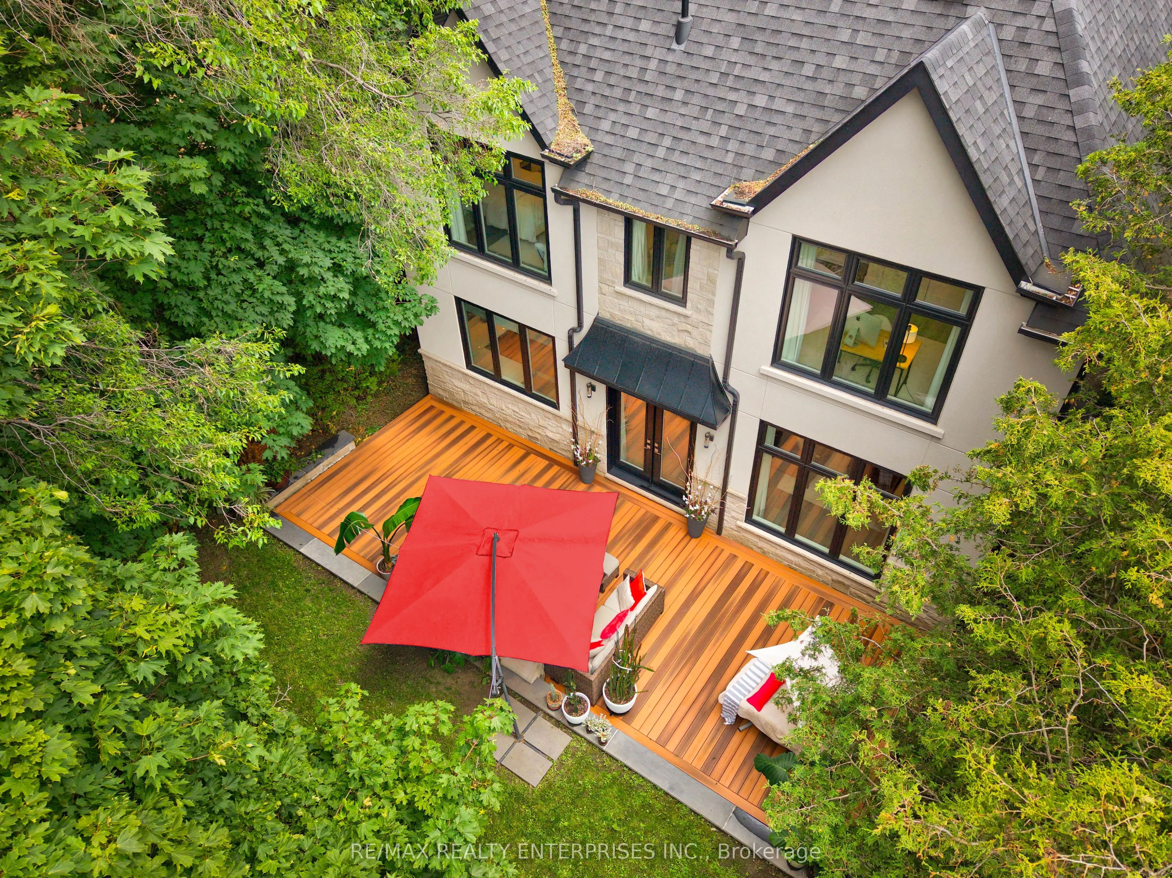 700 Hillcrest Road