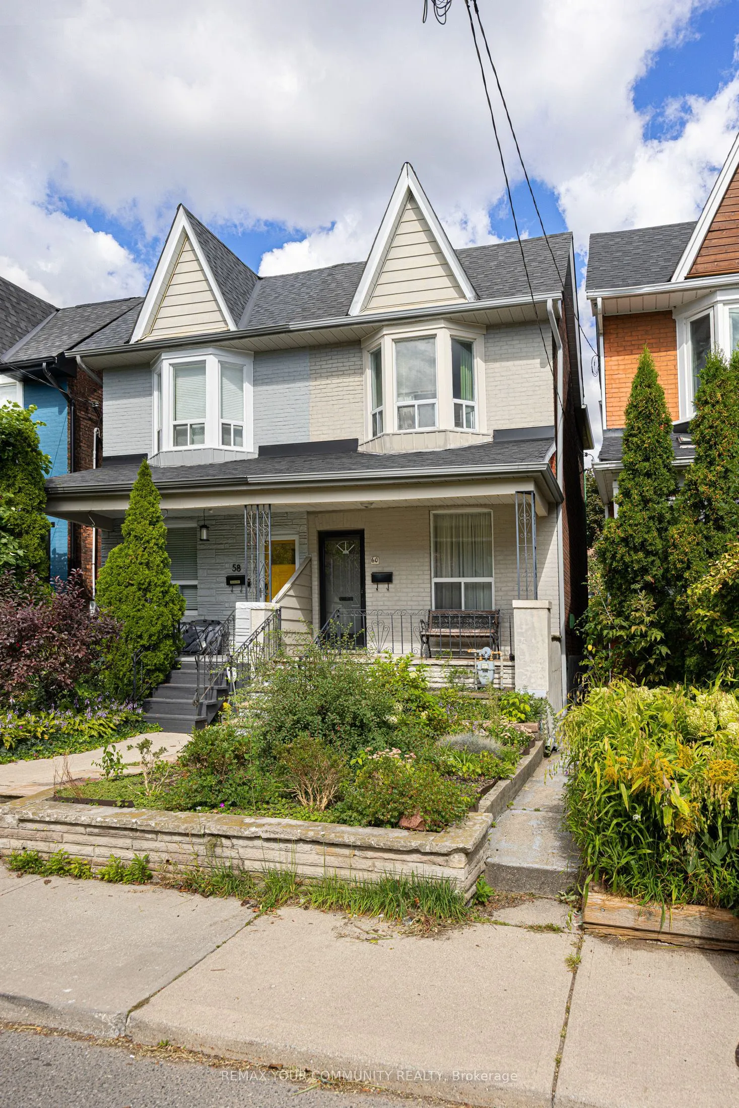 60 Hazelwood Avenue