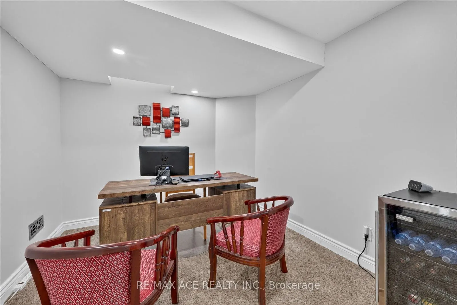 86 Solmar Avenue