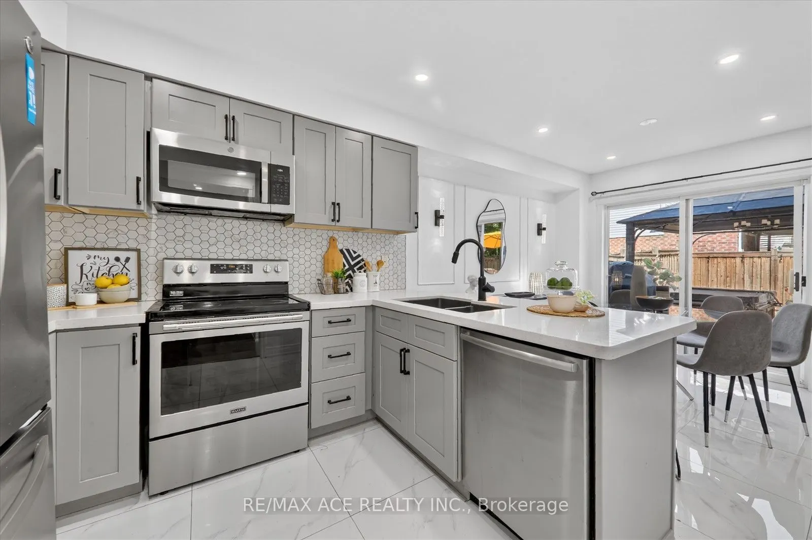 86 Solmar Avenue