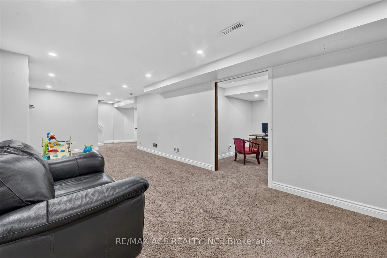 86 Solmar Avenue