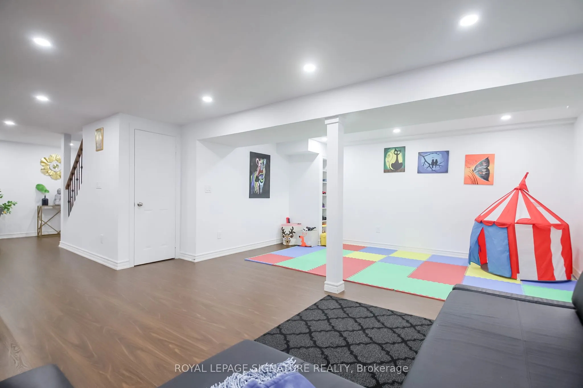 4 Upland Drive