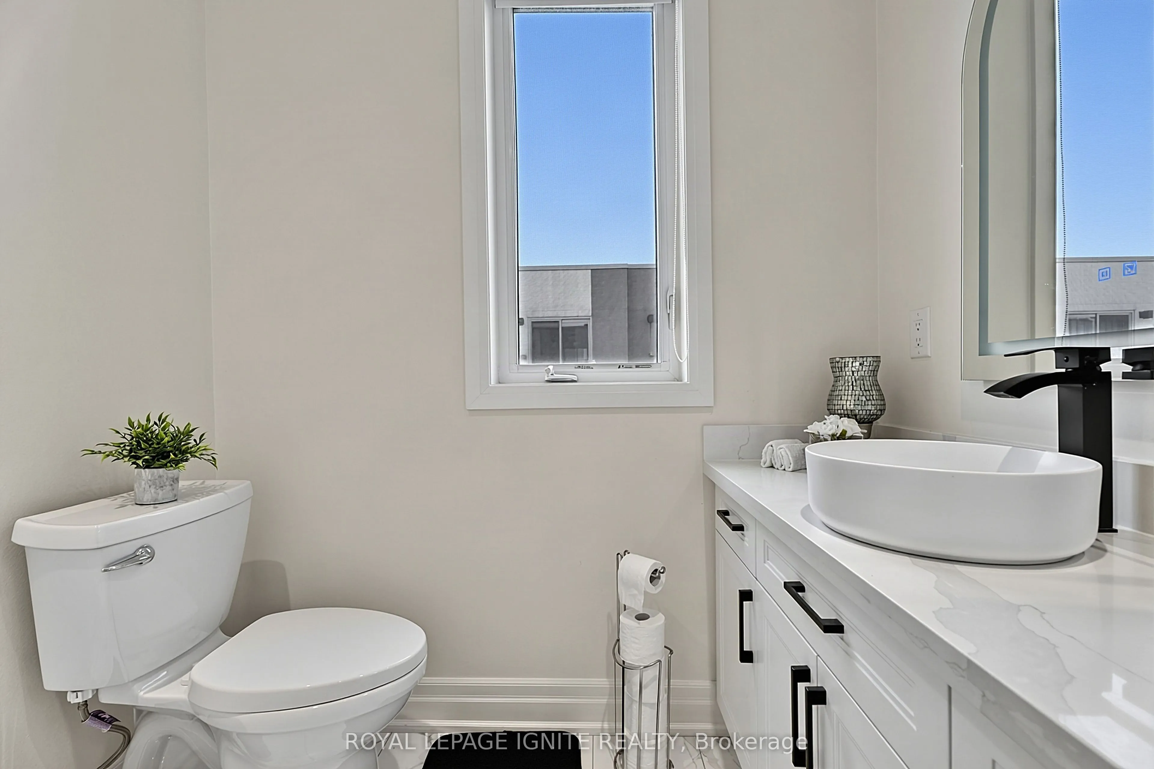 1870 Altona Road #13