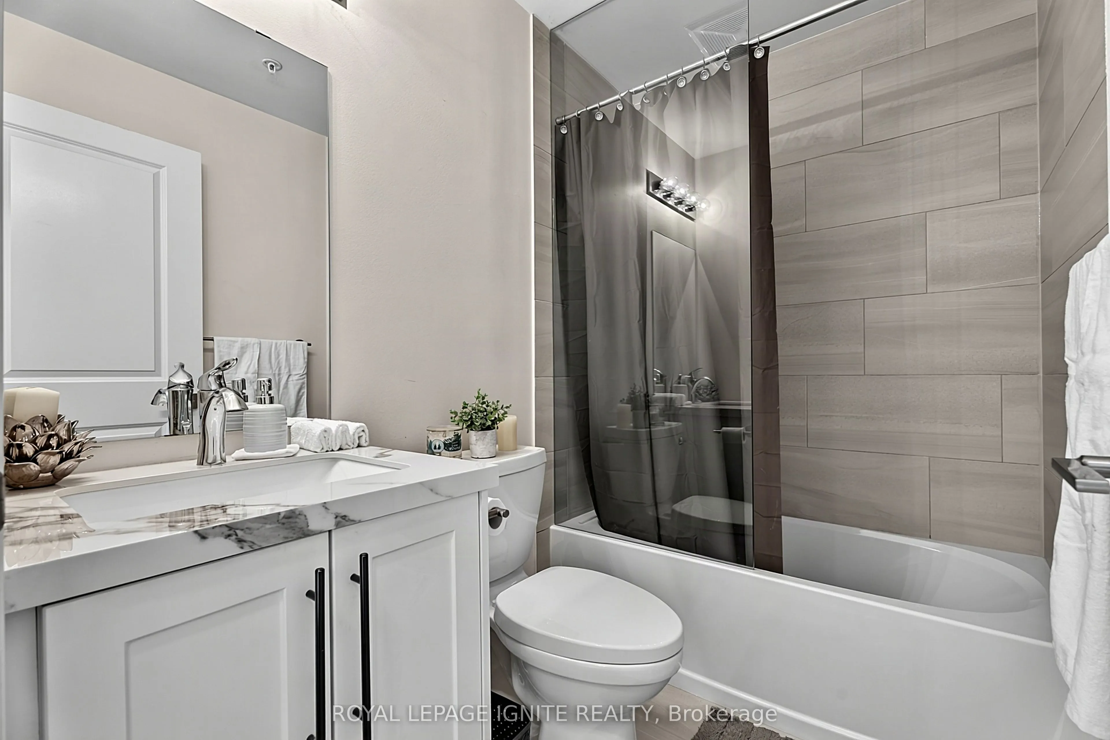 1870 Altona Road #13