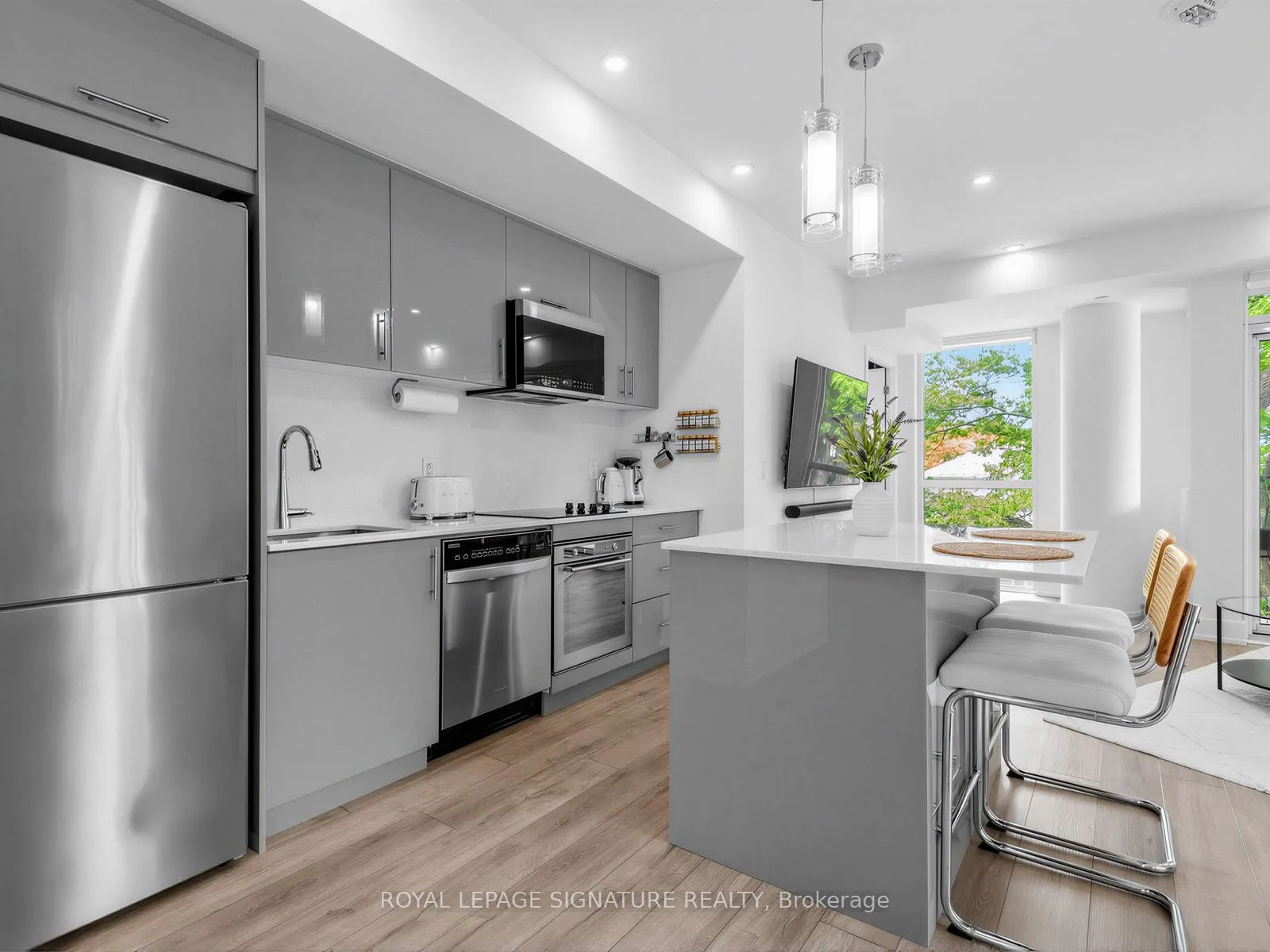1316 Kingston Road #204