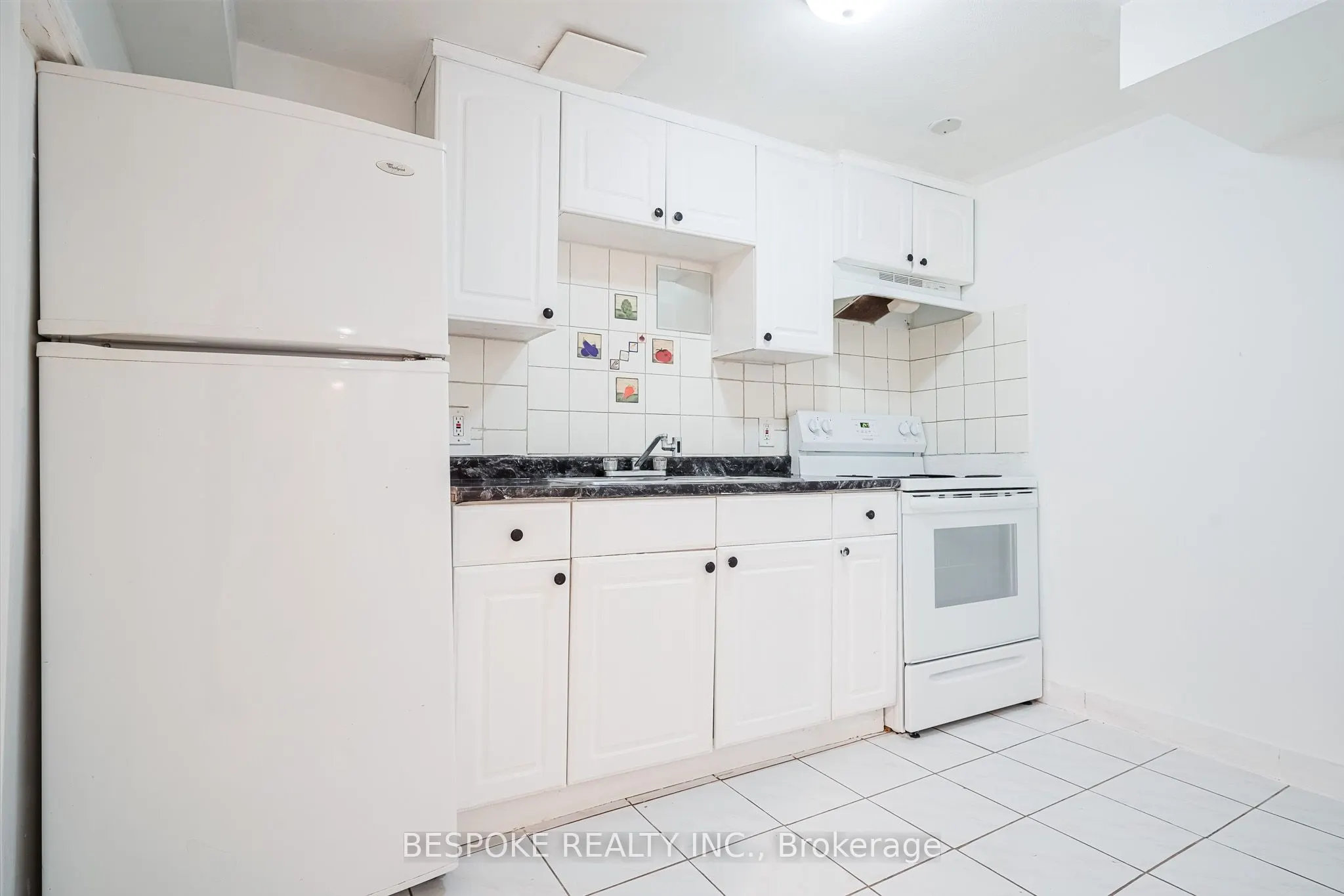 93 GLENTHORNE Drive #Basement