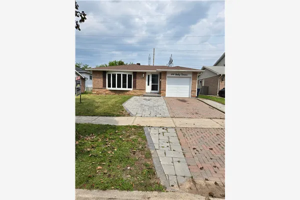 44 Staley Terrace
