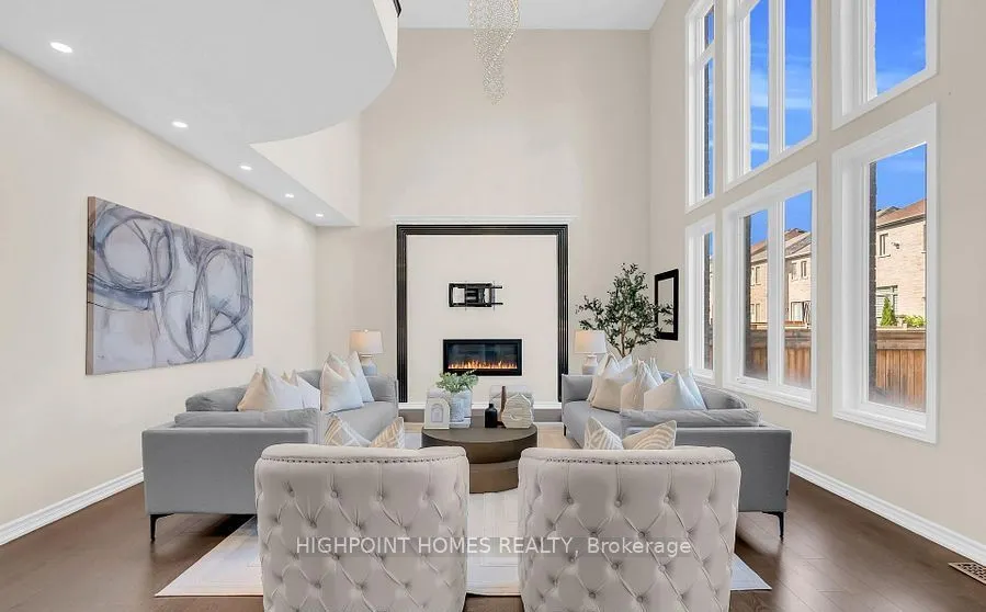 865 Riverside Drive