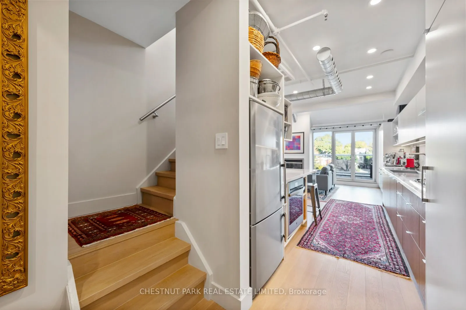 1852 Queen Street E #304