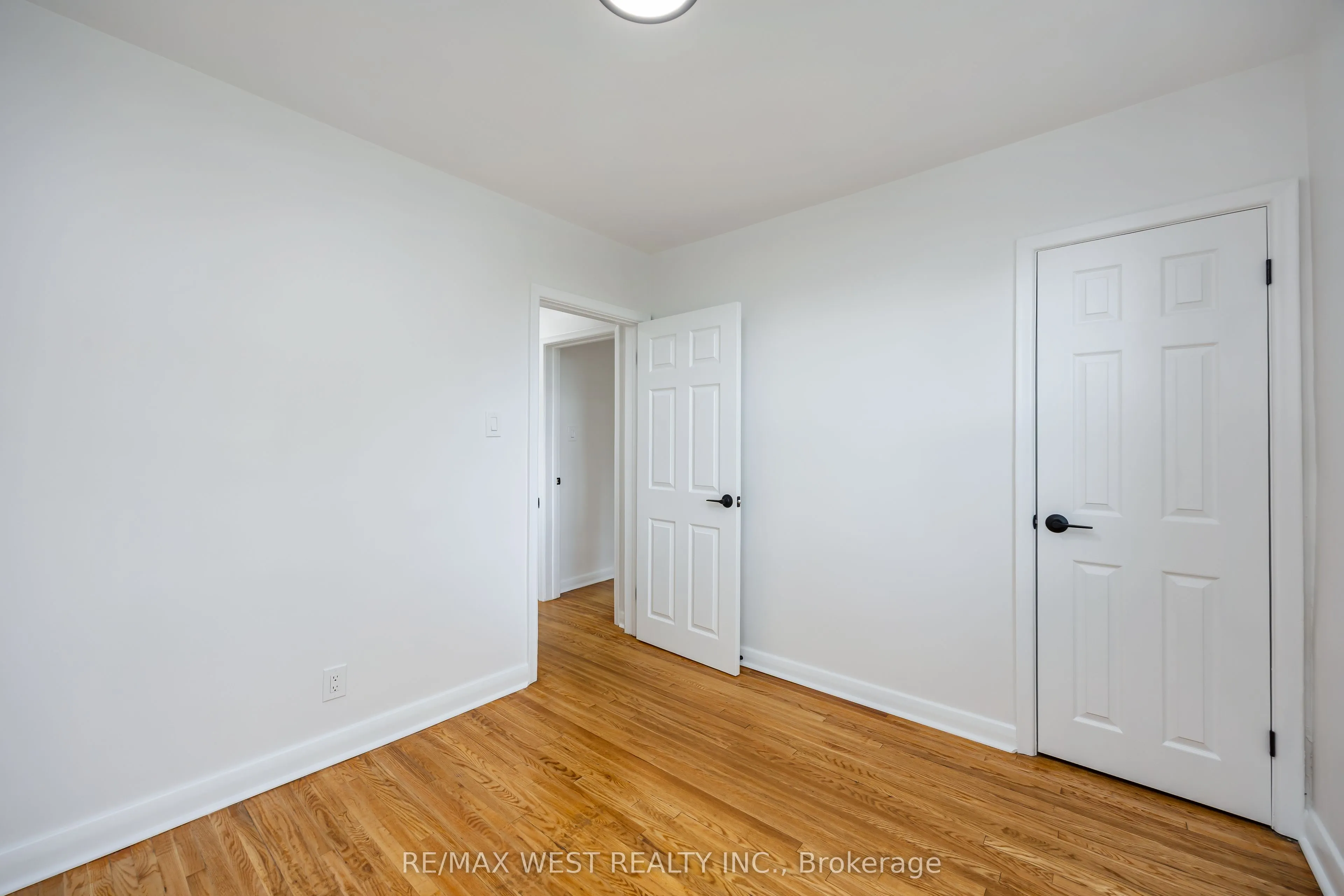 1331 Sharbot Street