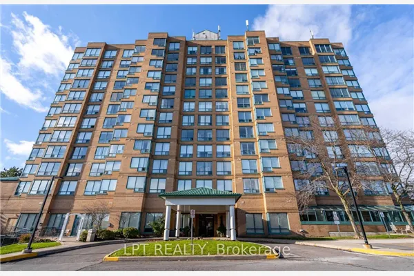 711 Rossland Road E