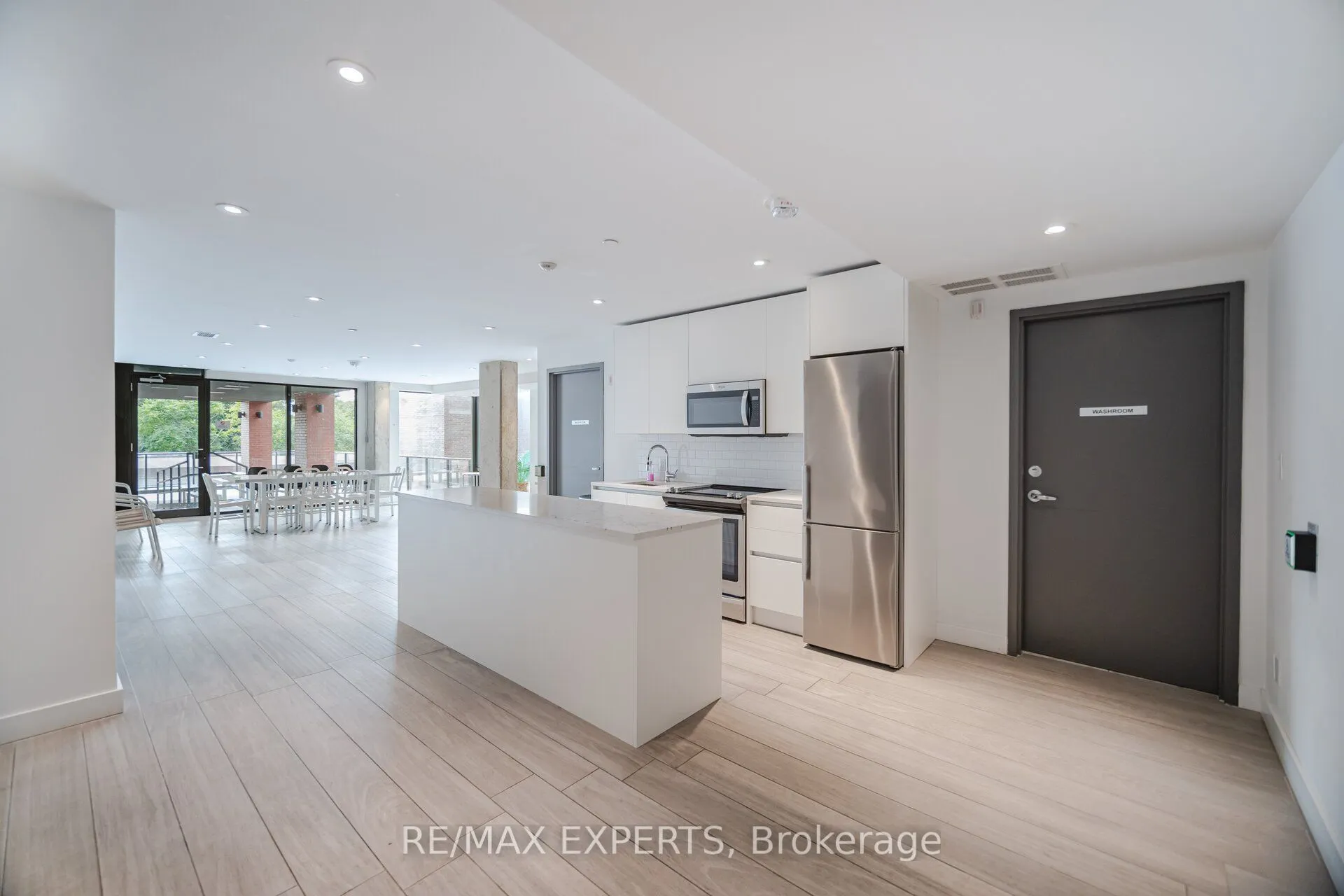 246 Logan Avenue E #225