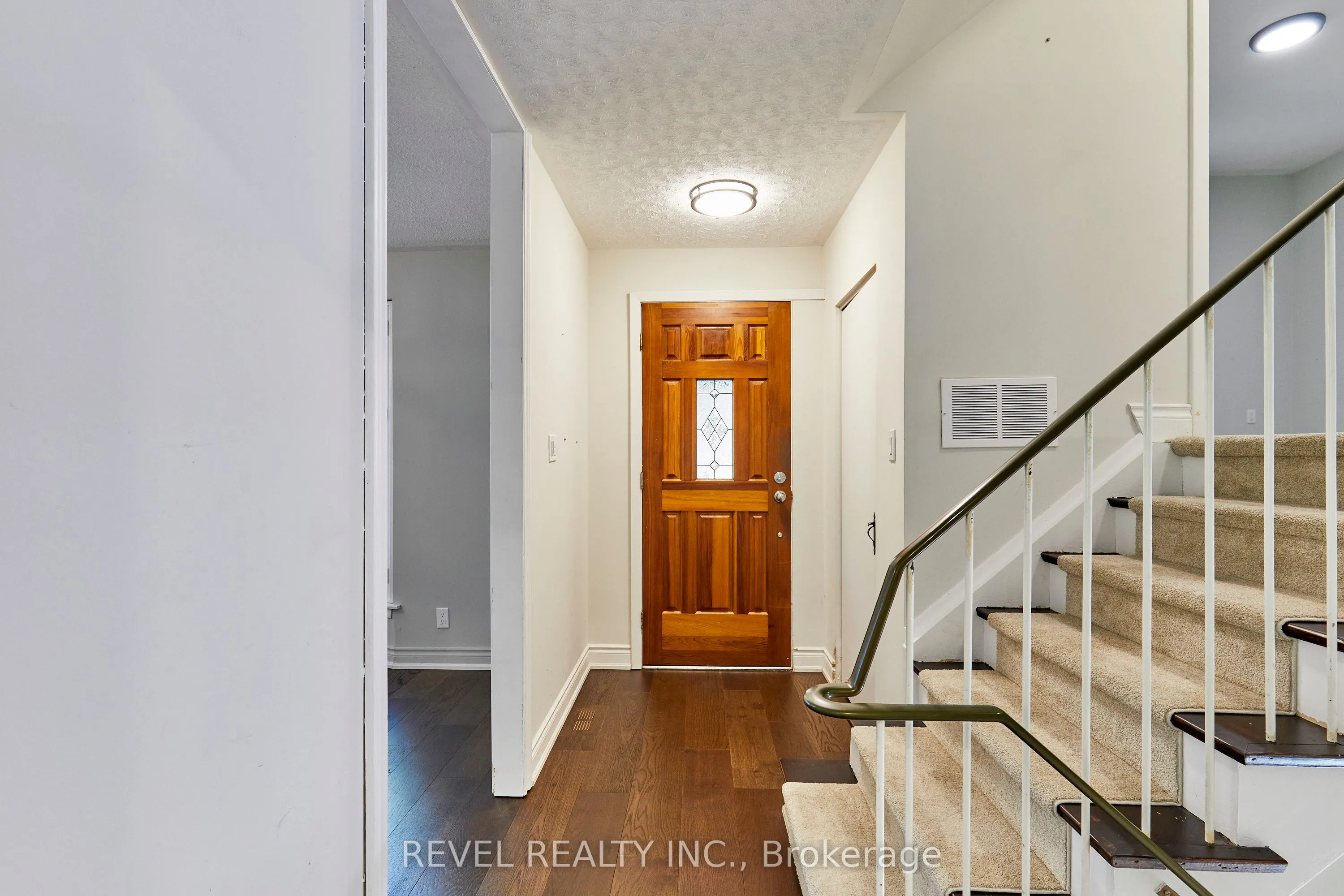 1260 Ilona Park Road