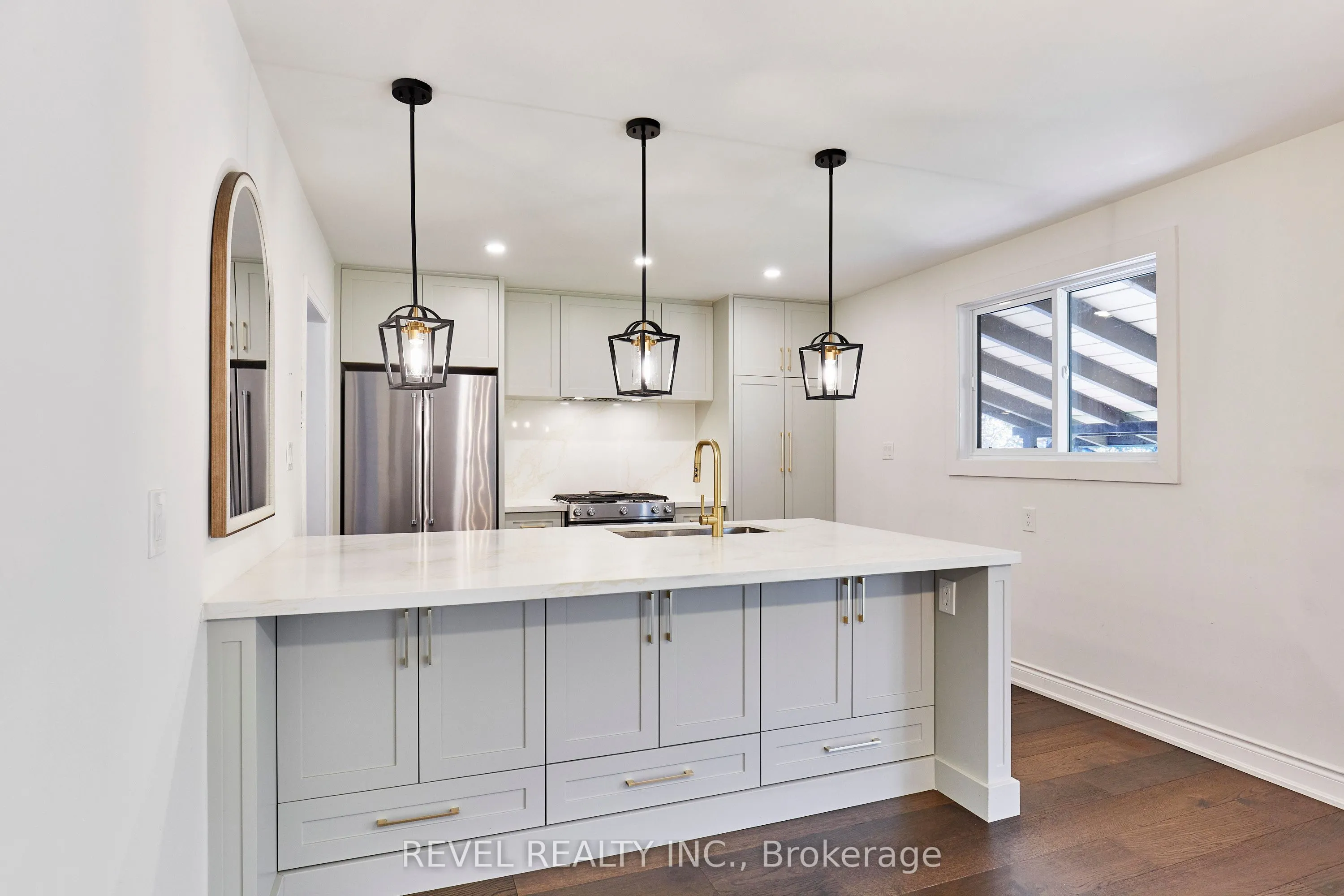 1260 Ilona Park Road