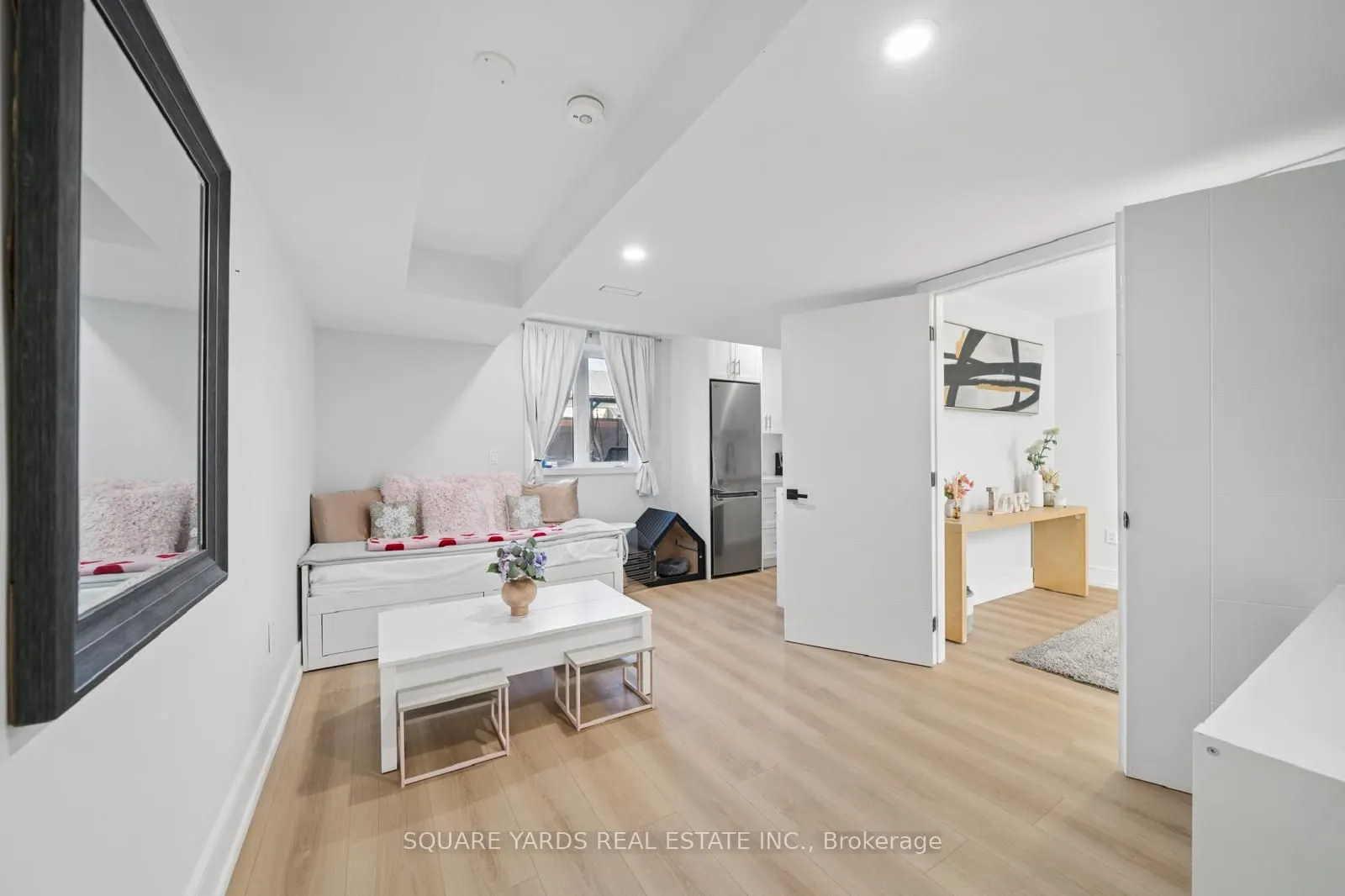 21 Montgomery Avenue