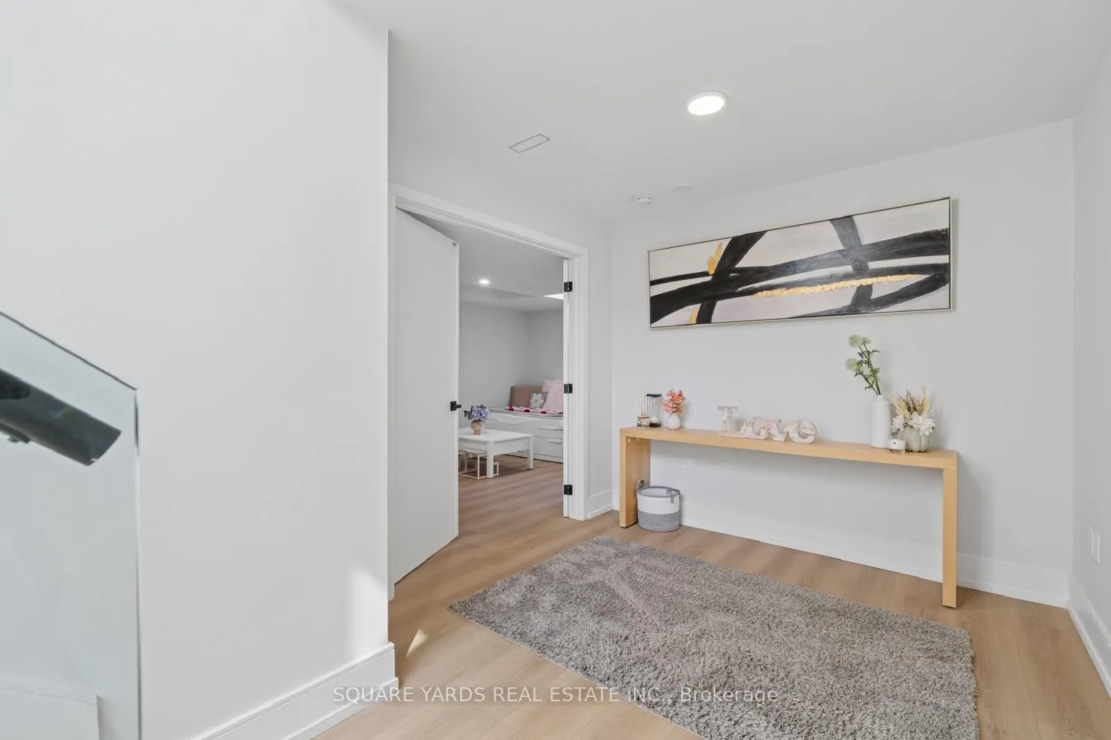 21 Montgomery Avenue