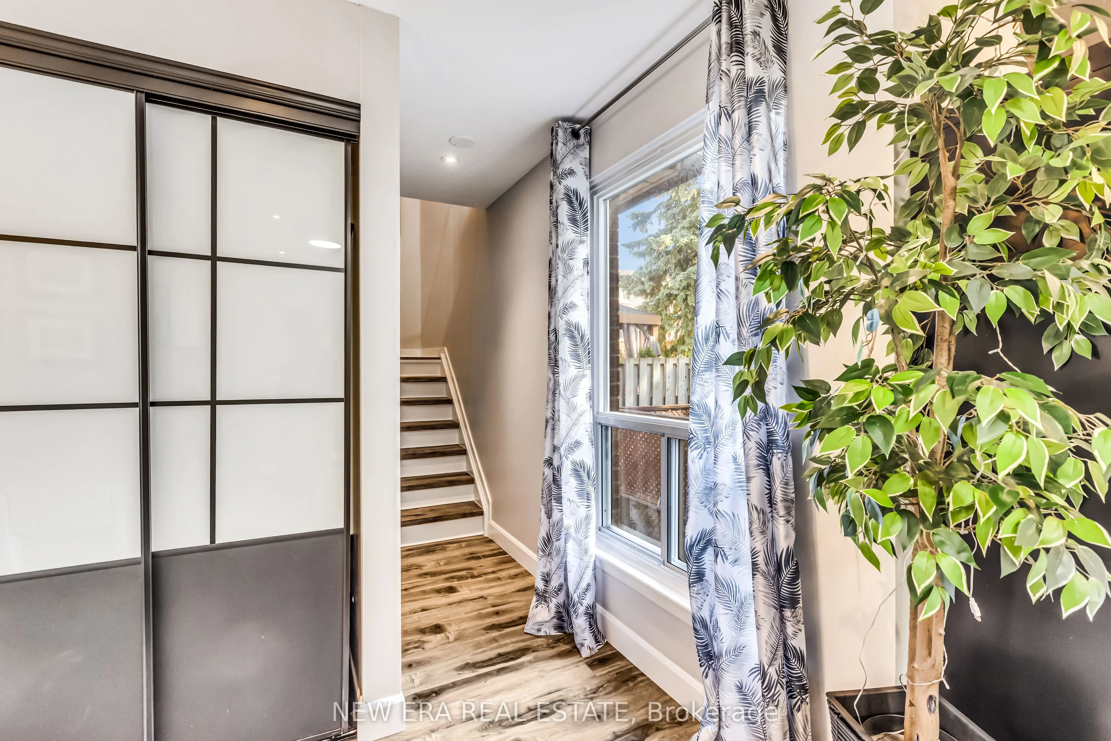 1415 Fieldlight Boulevard #6