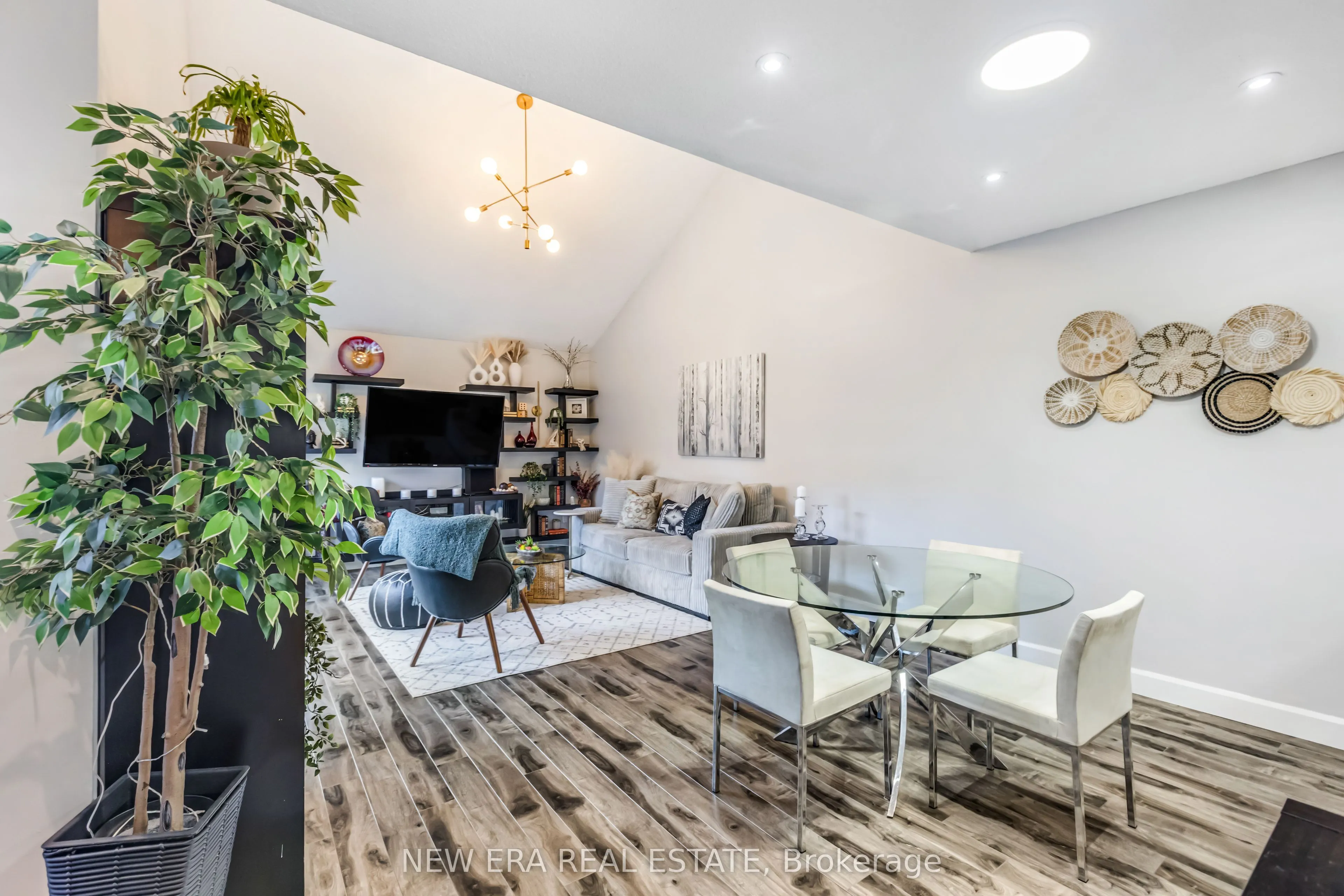 1415 Fieldlight Boulevard #6