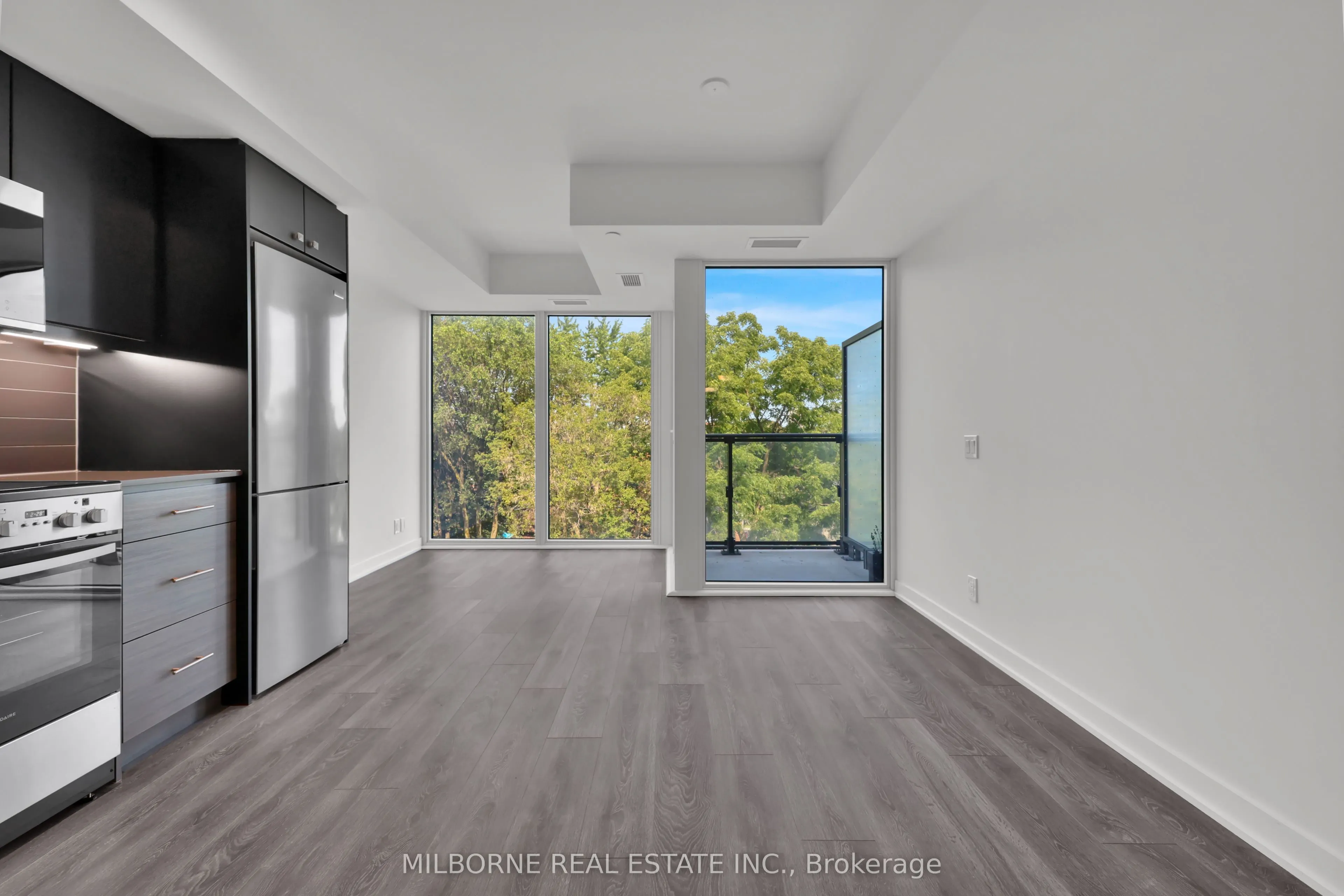2 Manderley Drive #404