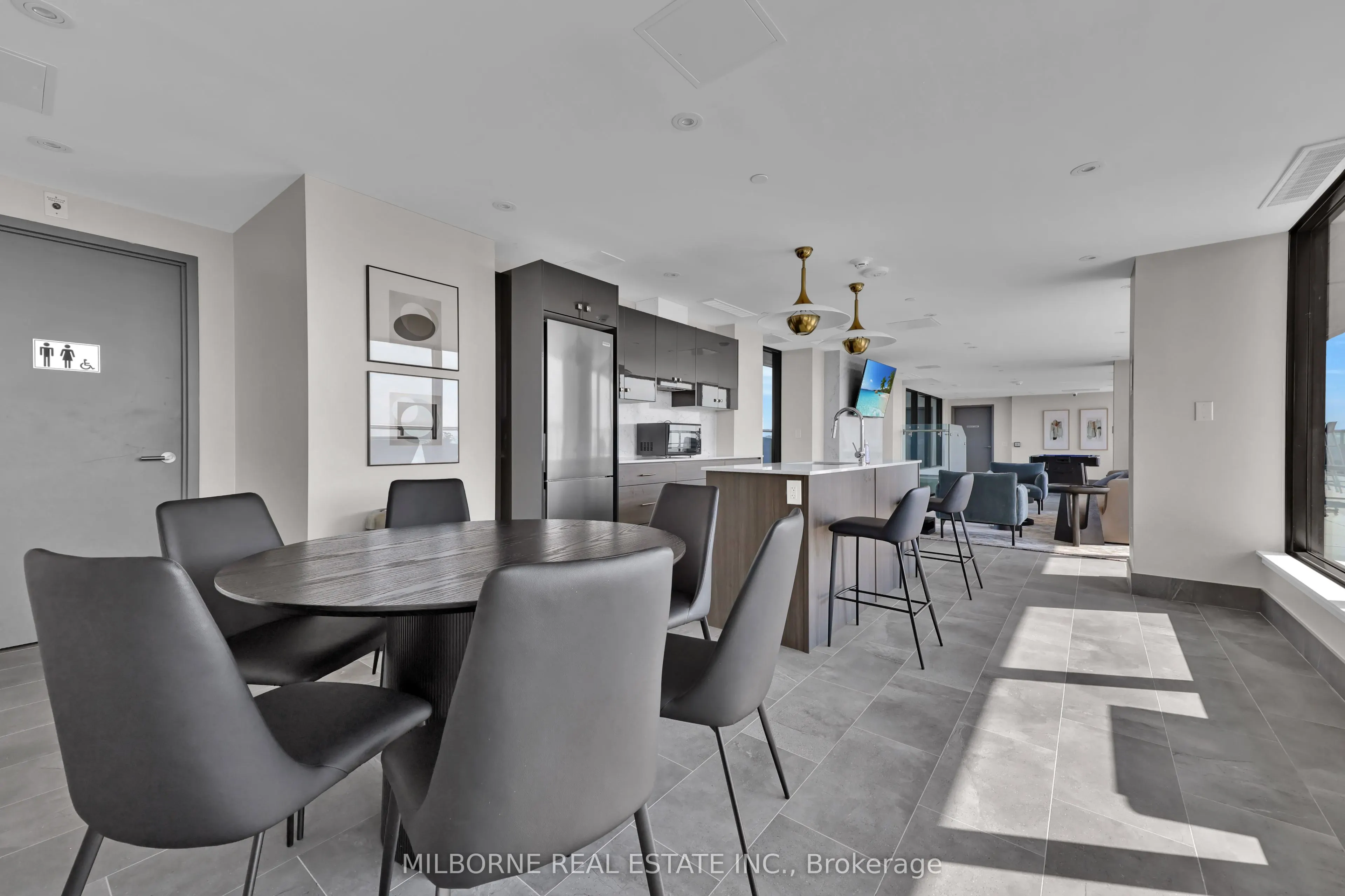 2 Manderley Drive #404