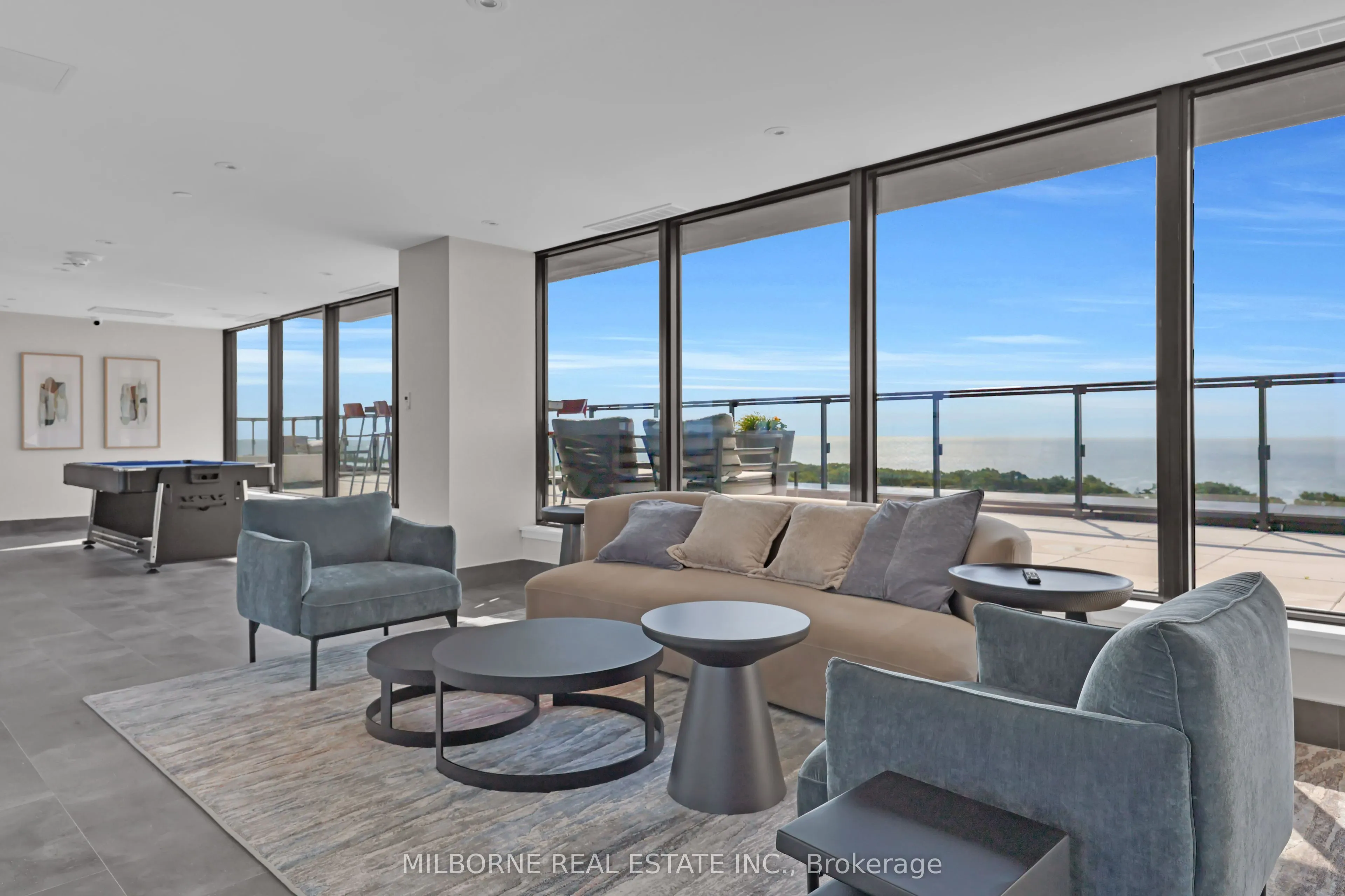 2 Manderley Drive #404