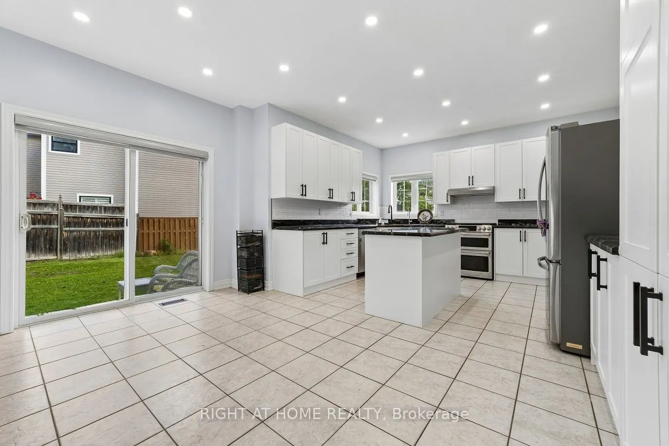 23 Croxall Boulevard