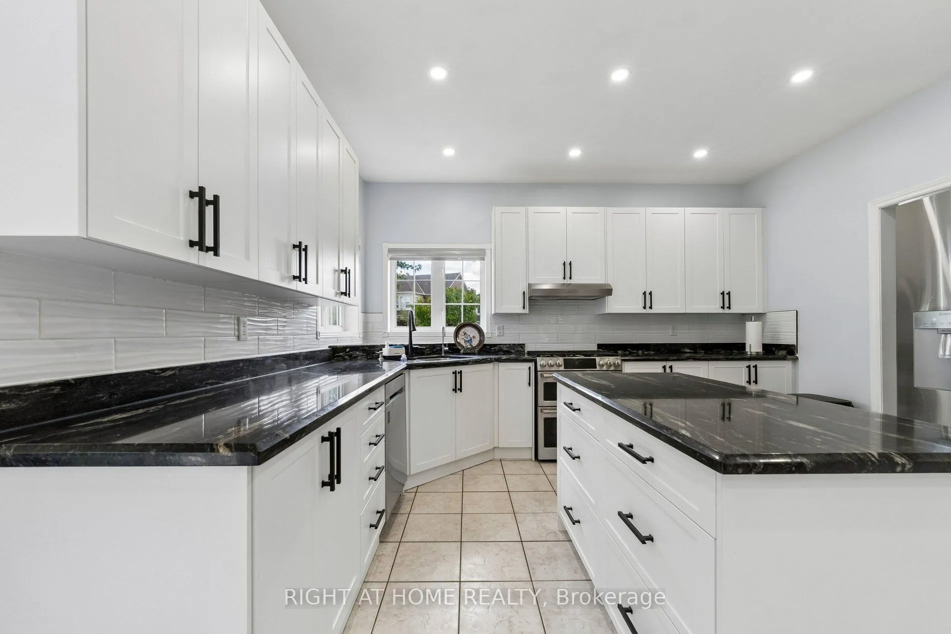 23 Croxall Boulevard