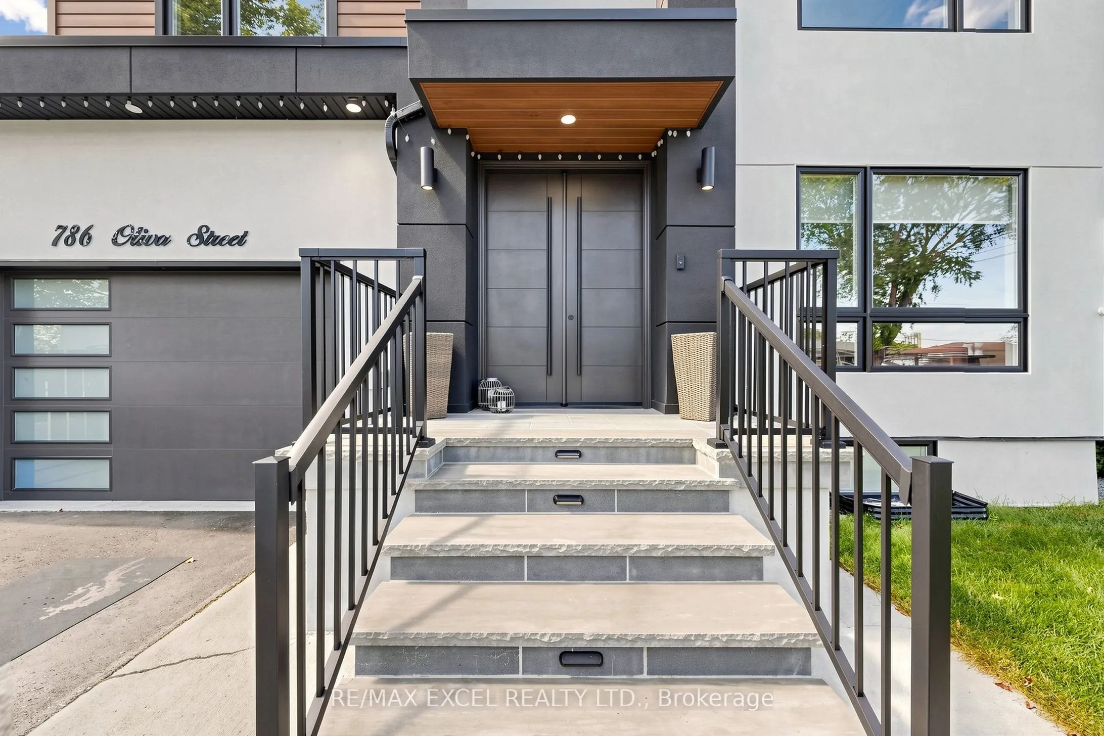 786 Oliva Street