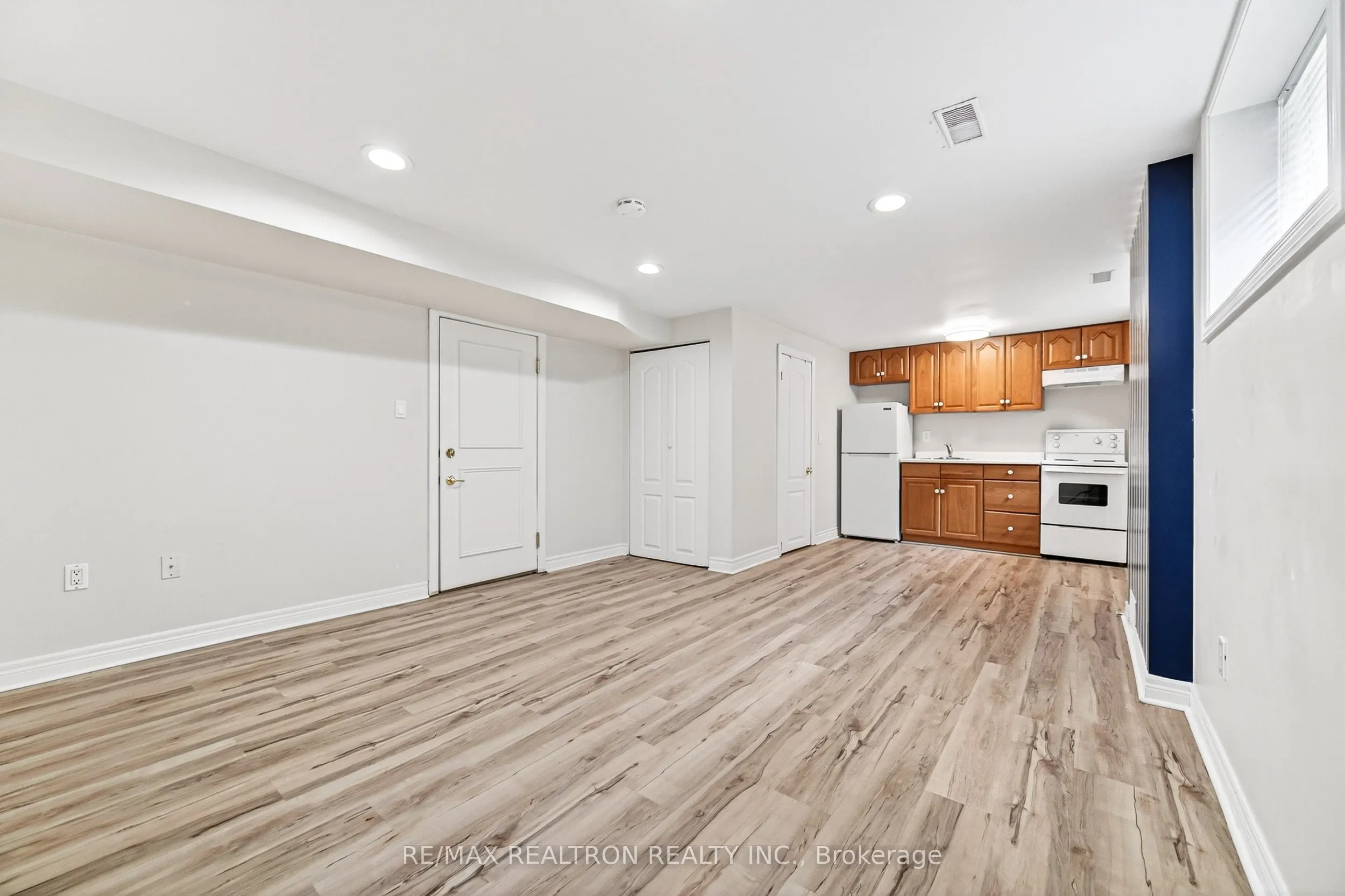 454 Donlands Avenue