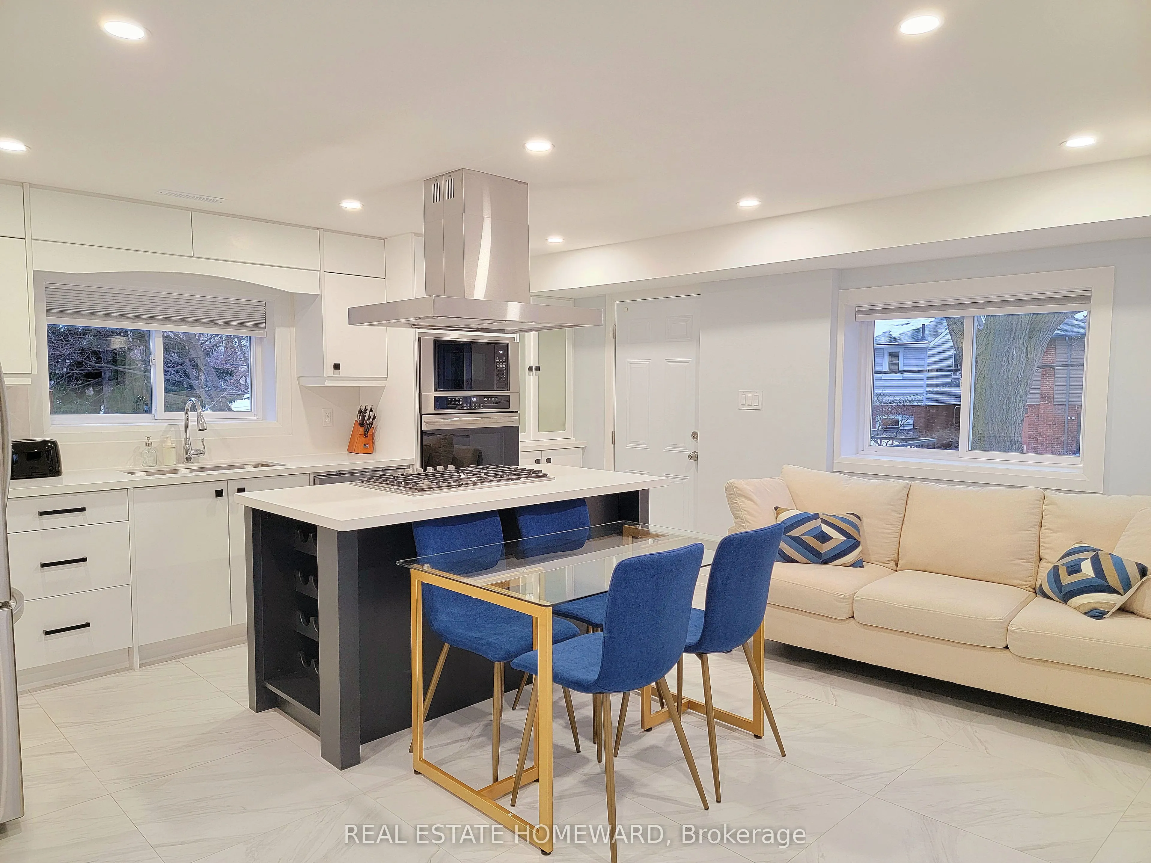 434 Victoria Park Avenue