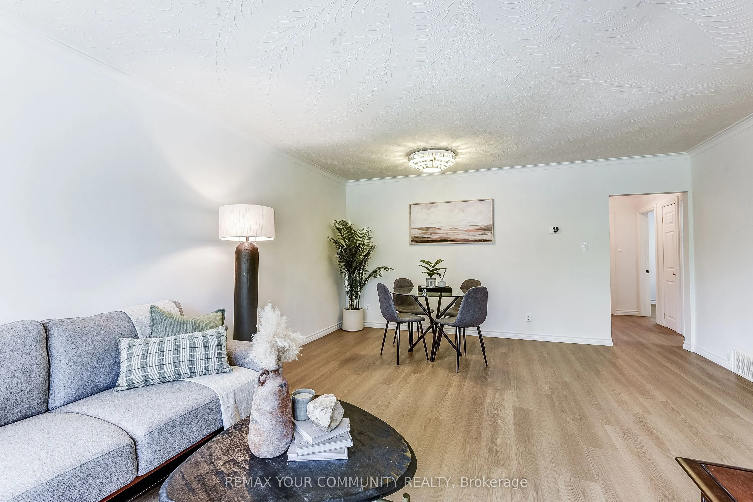 53 Glory Crescent