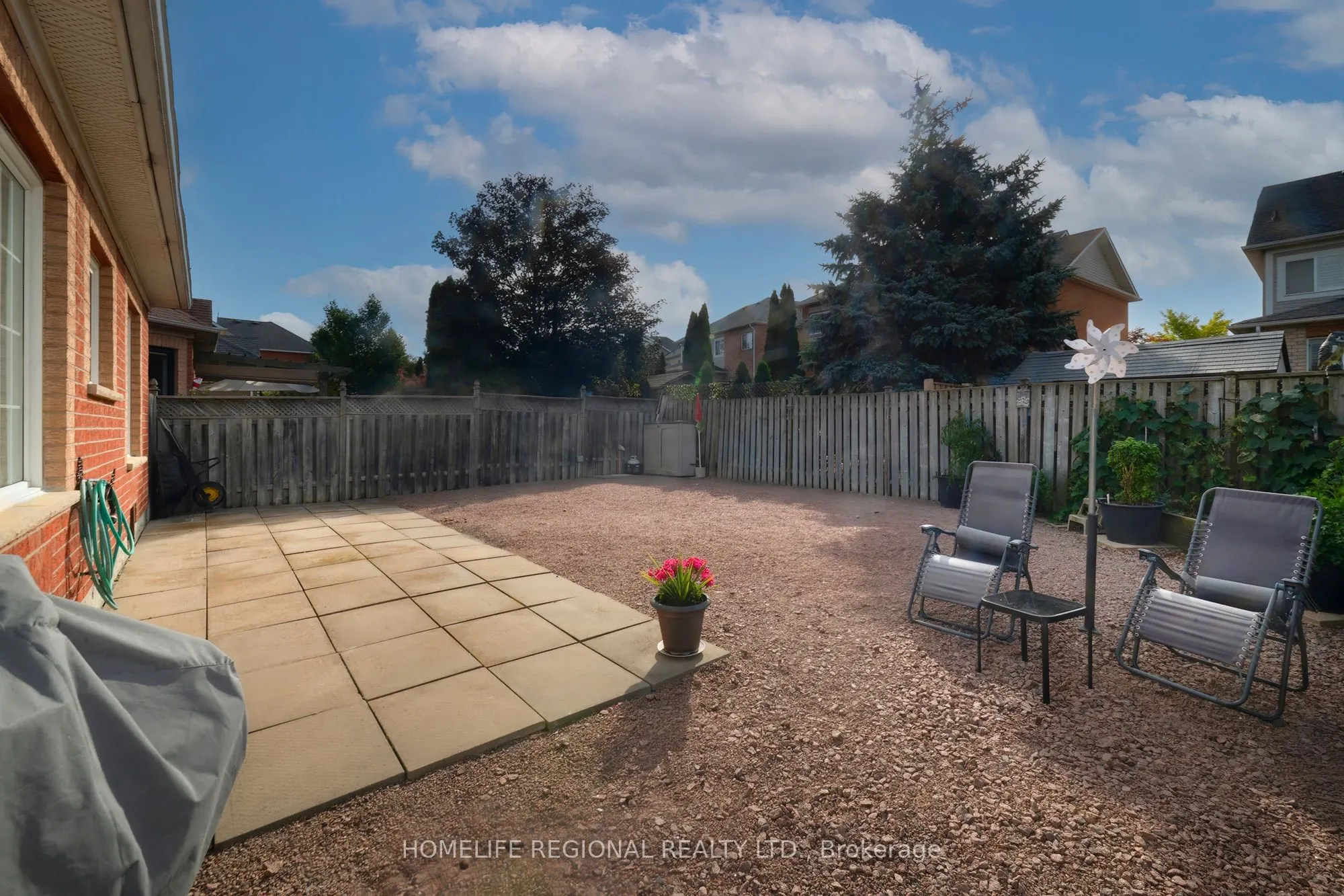 40 Arnold Crescent