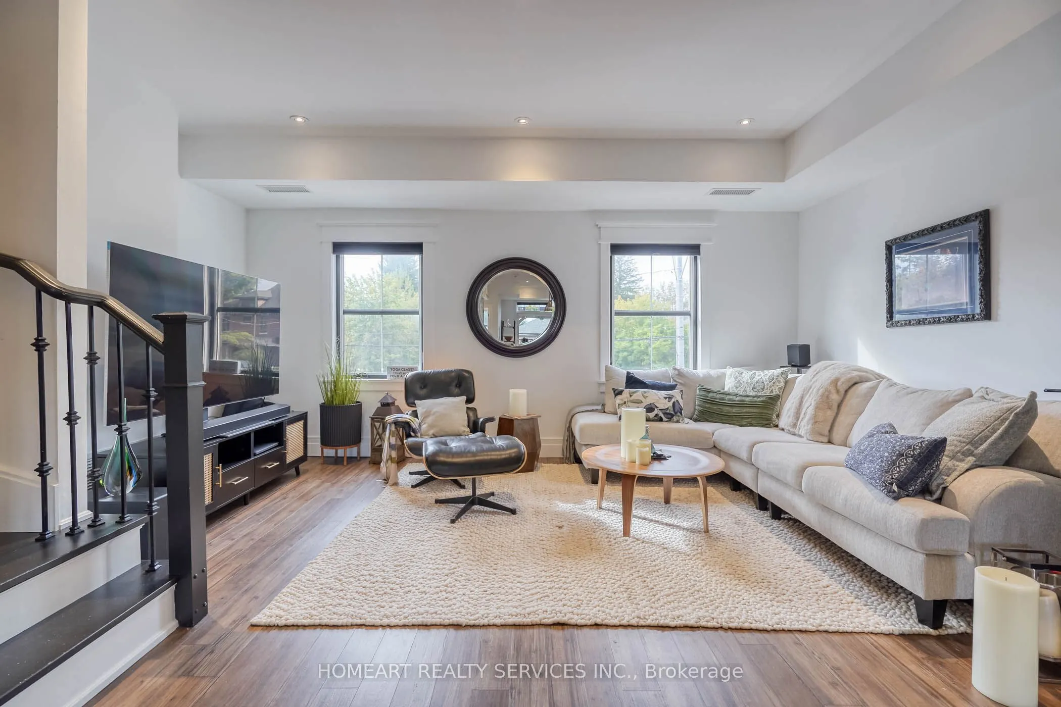 17 Baldwin Street #209