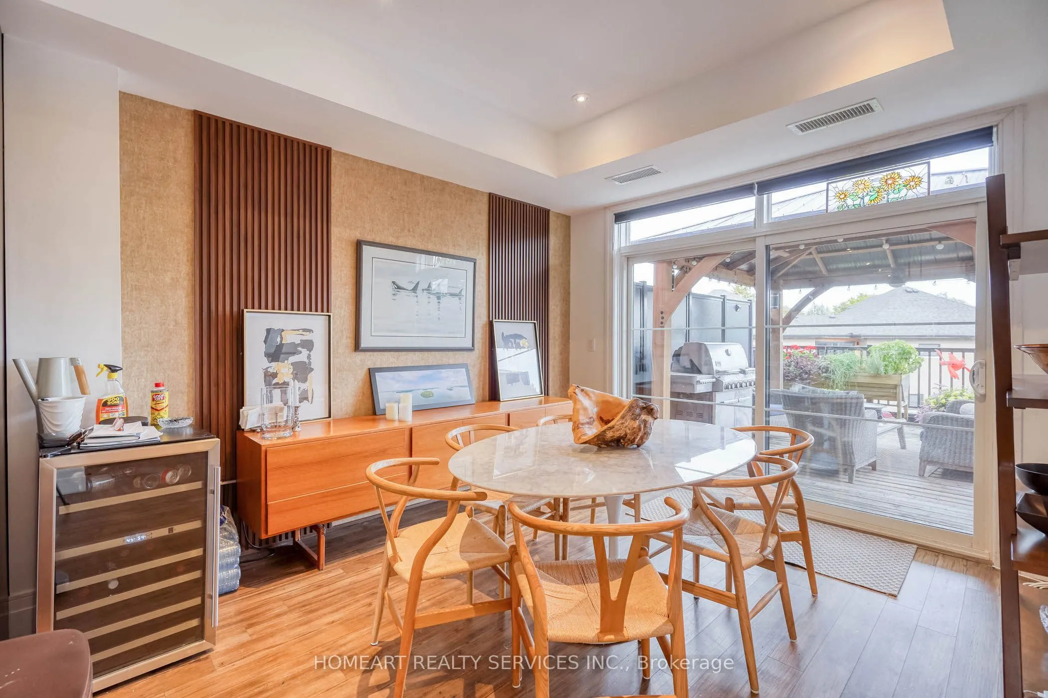 17 Baldwin Street #209