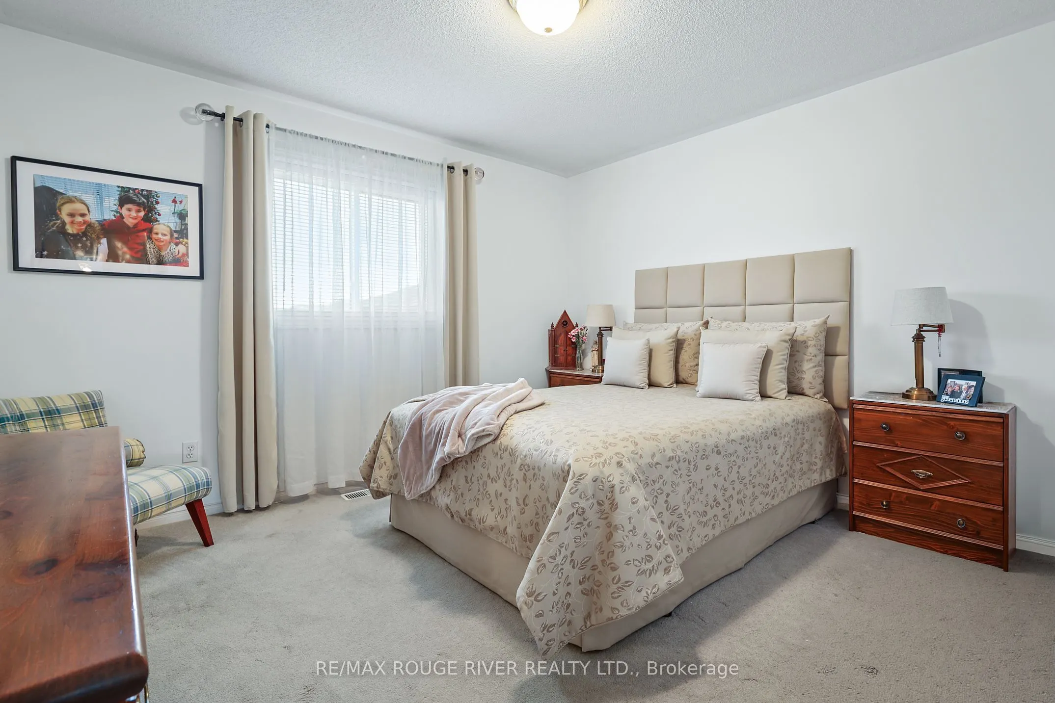 1543 Otonabee Drive