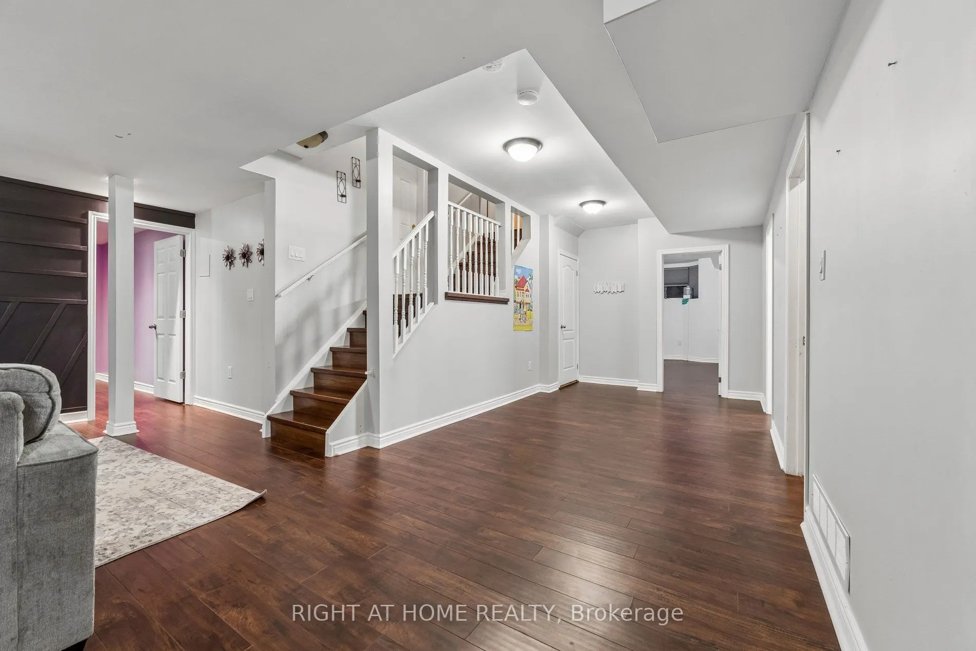 13 Weston Crescent