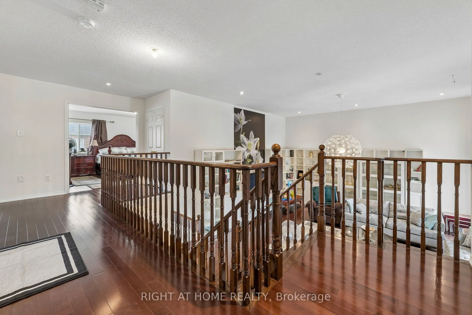 13 Weston Crescent