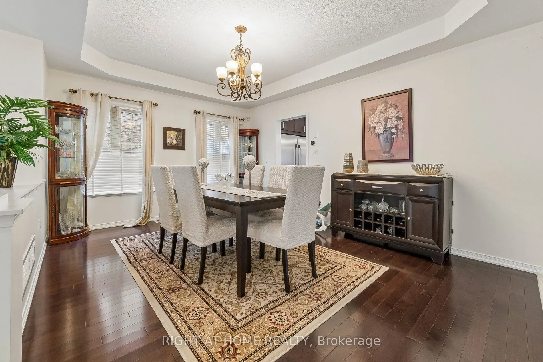 13 Weston Crescent